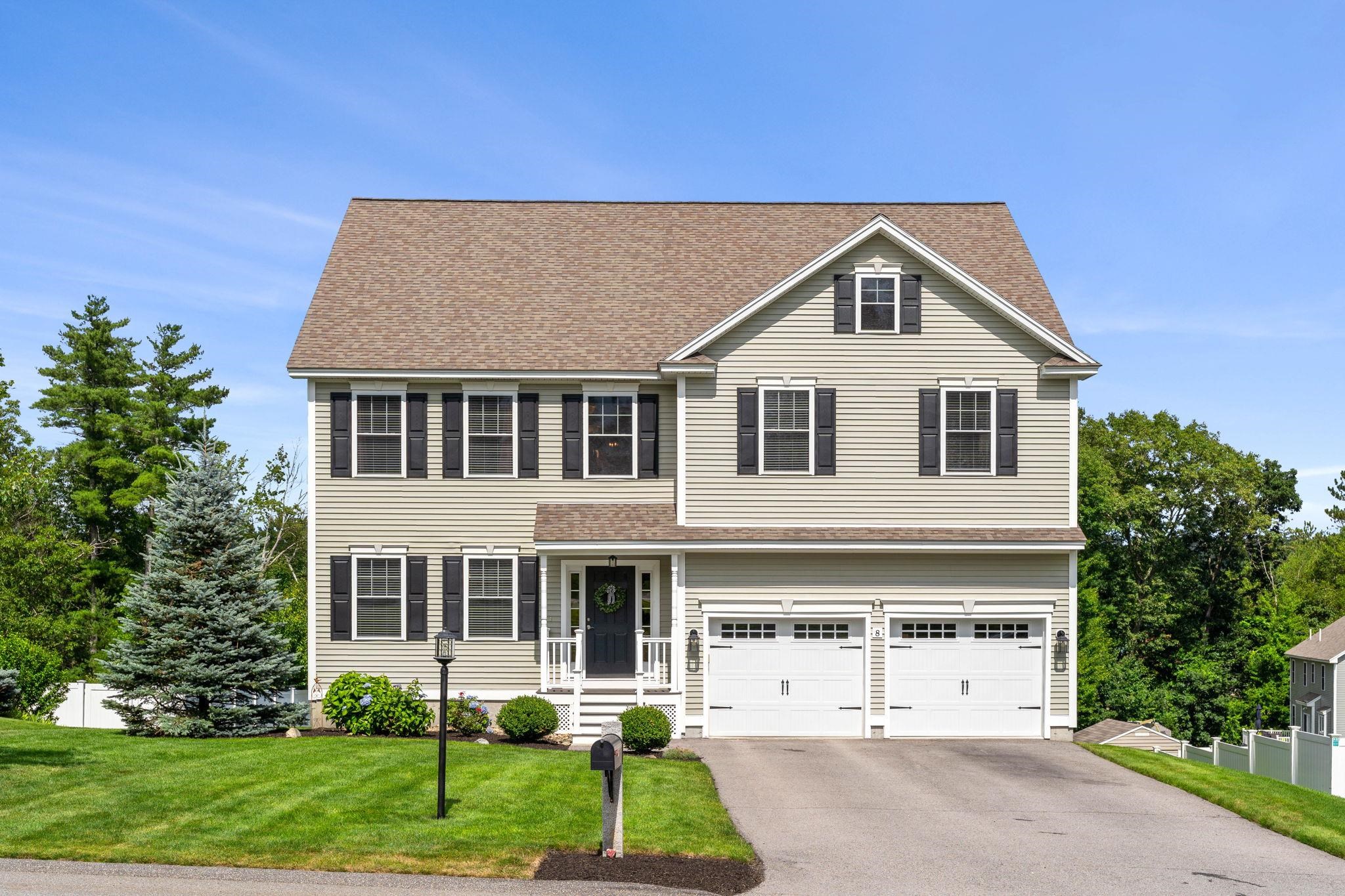 CUL-DE-SAC NEIGHBORHOOD | Beautiful custom colonial nestled in the sought-after School House Square community. This stunning home features 4 beds and 2.5 baths with over 3,350 sq ft of living space. Step inside to a grand two-story entrance that is open to your office. A gourmet kitchen with granite countertops, stainless steel appliances, and large island. Open-concept living with the kitchen and dining area flowing into the family room with a cozy fireplace. A flex room can be used as a formal dining area or additional living space. Additional 1st floor features include a walk-in pantry, mudroom area, and ½ bath. Upstairs features a large primary bedroom suite with an oversized bathroom including double sinks, a shower, and a jacuzzi tub. Four additional large bedrooms and a full bathroom with double sinks. Convenient 2nd floor laundry and flexible floor plan. Endless potential in the unfinished walk-out basement with slider access to your backyard, or head outside to relax on your deck. Enjoy the convenience of top-tier utilities including natural gas, Pennichuck water, and town sewer. Situated in a small, quiet development in an excellent location—convenient to highways, dining, and shopping. Low monthly condo fee of $71.67. Per town tax card home is 4 bedrooms. Delayed showings until the open house on 07/19. Come visit us at the open house on 7/19 from 11AM–1PM and 7/30 from 11AM–1PM. This is the one you’ve been waiting for-nothing to do but move in!