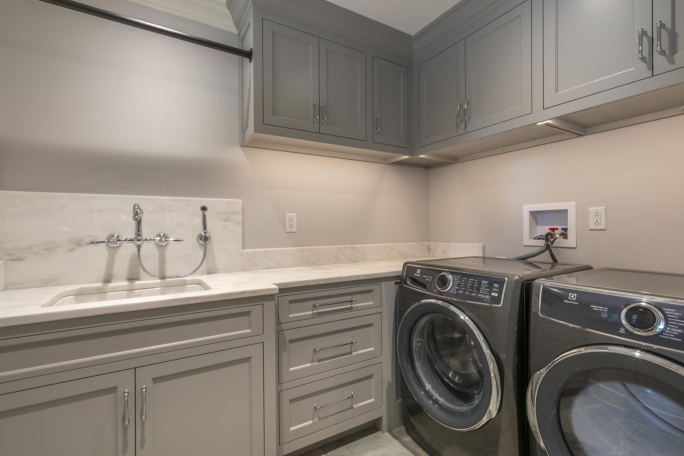 1st Floor laundry