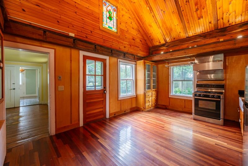 Kitchen Area w Cathedral Ceilings