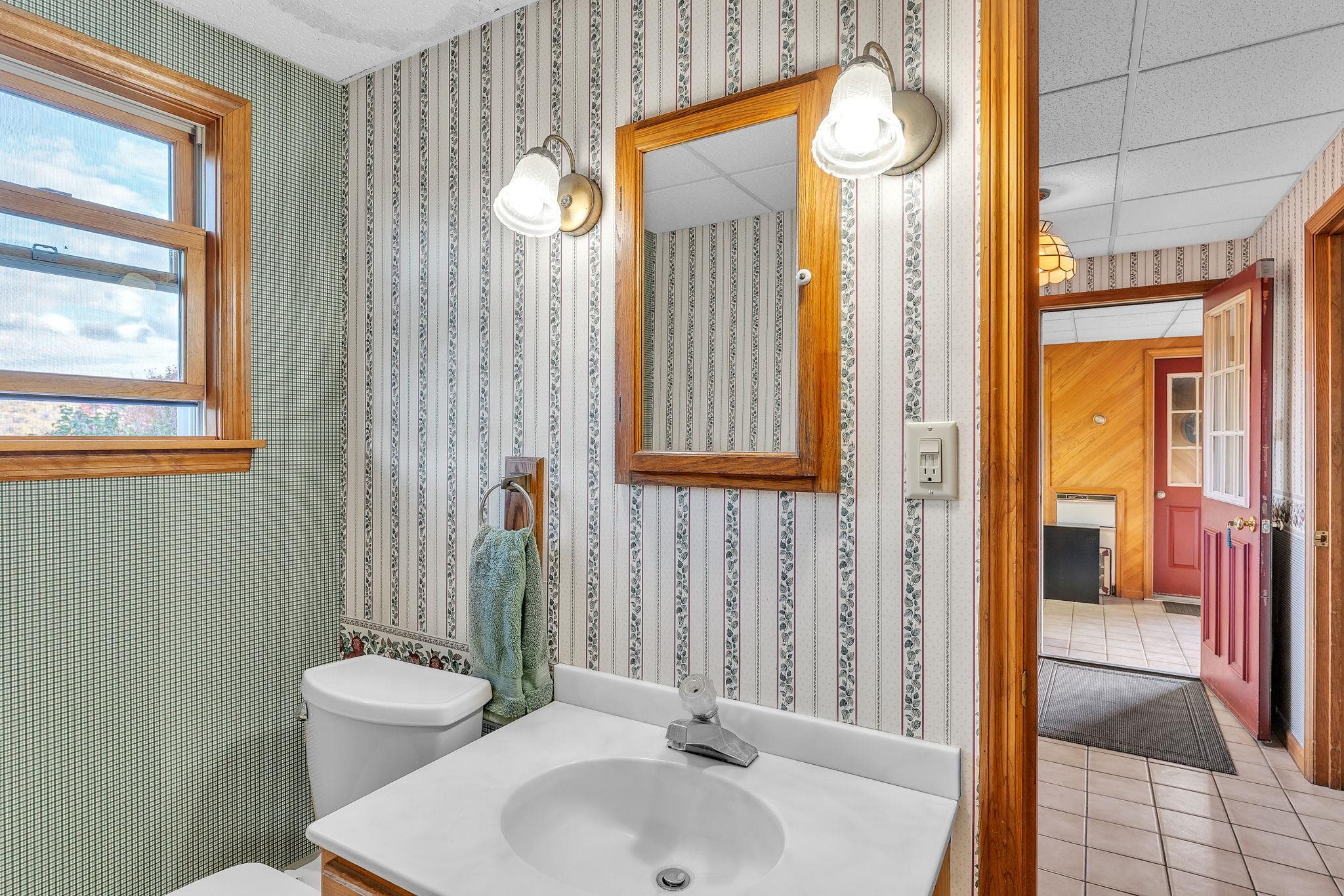 Half bath off kitchen/laundry