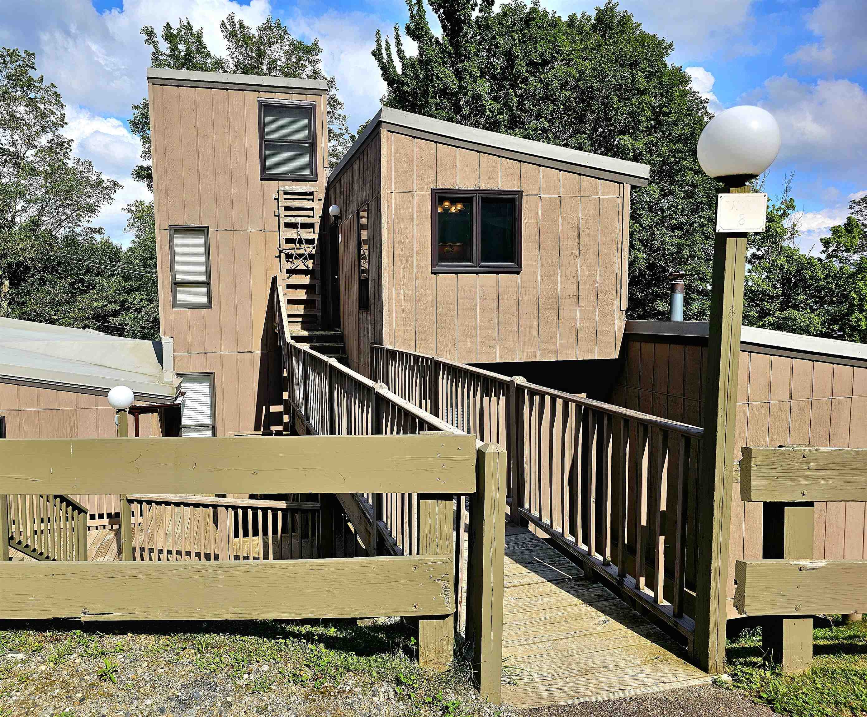 WARREN VT Condos for sale
