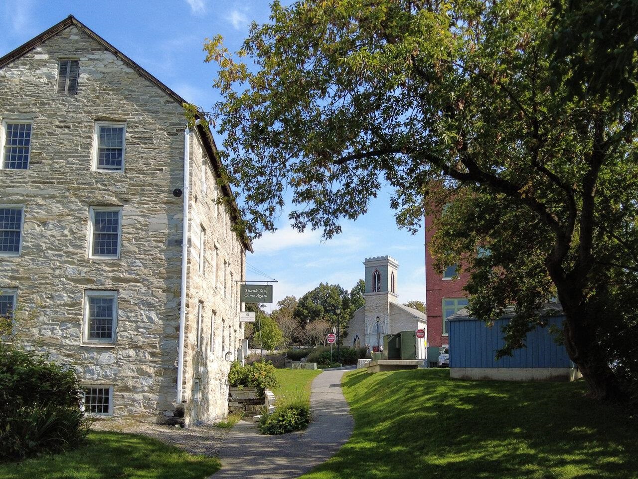 Explore Middlebury