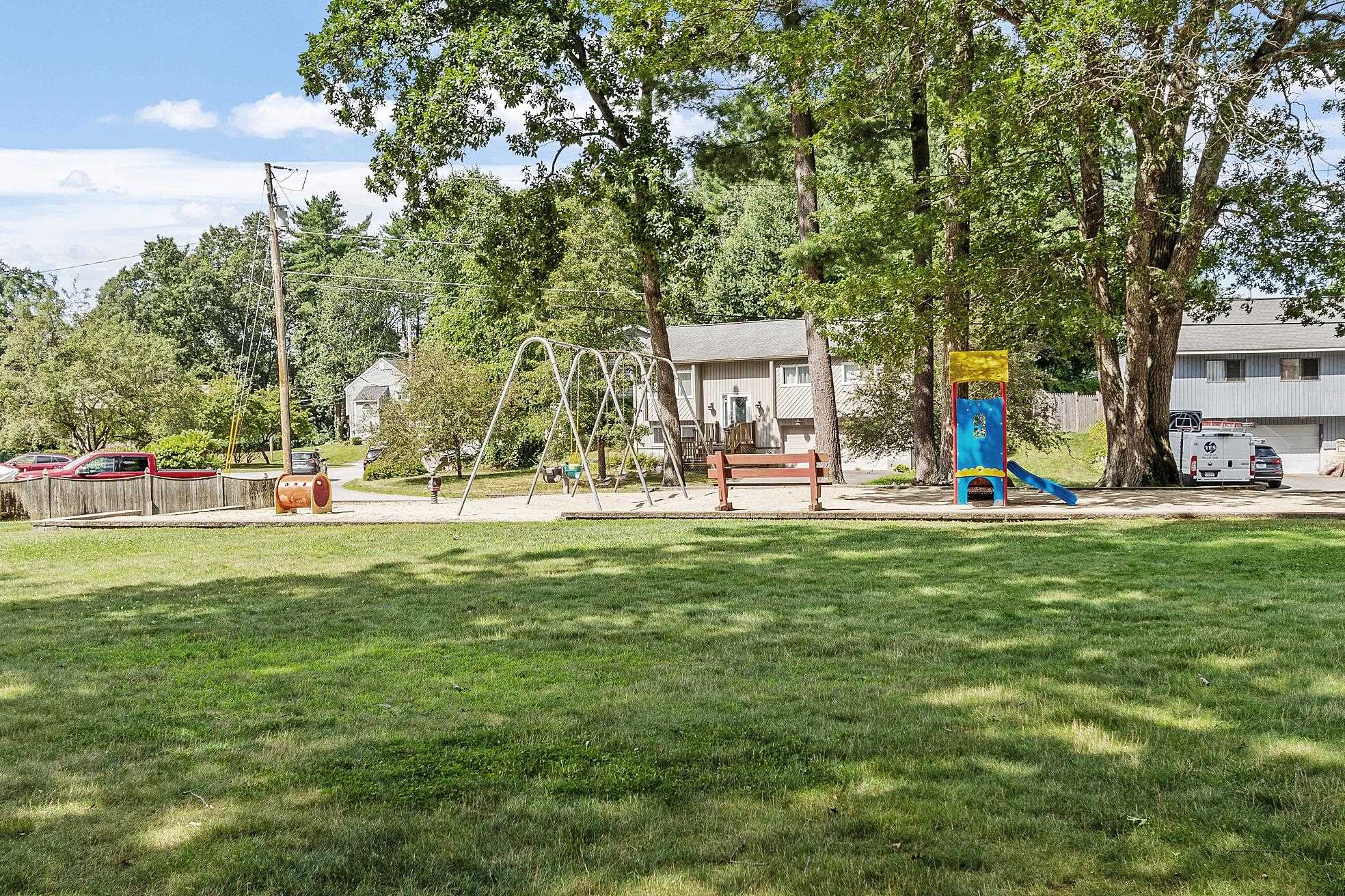 Photo 7 of 35