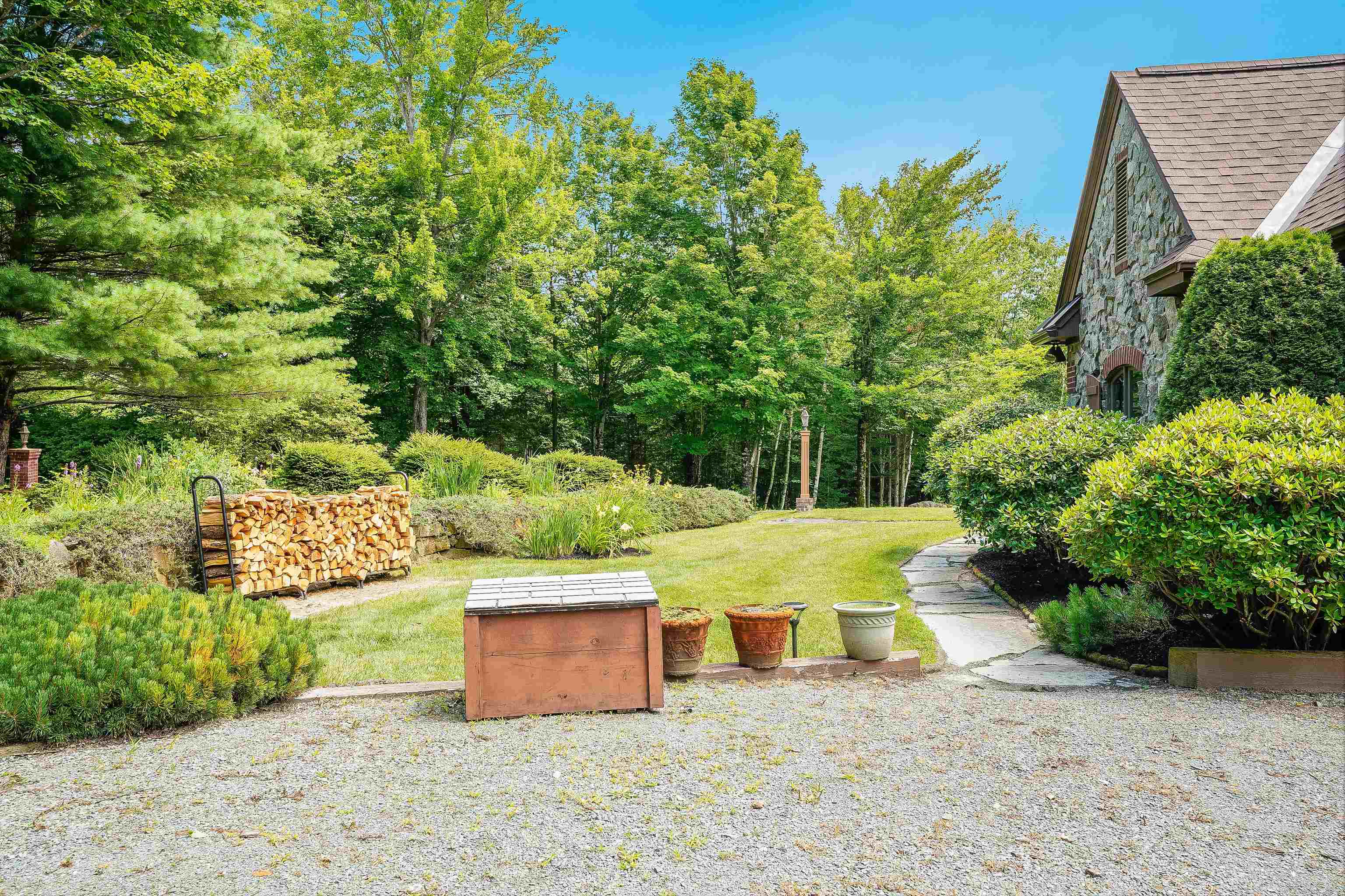 side yard