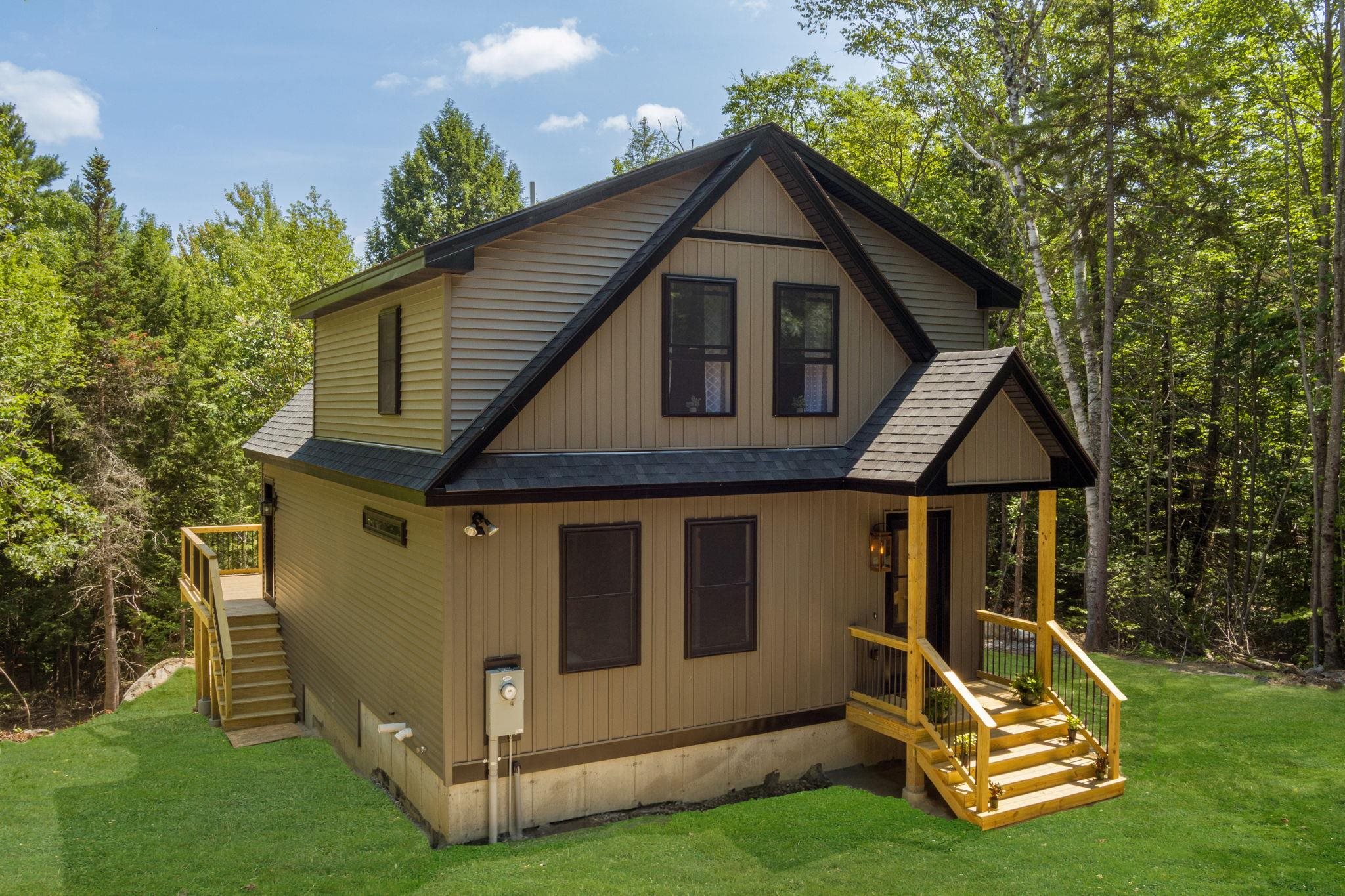 NEWPORT NH Home for sale $$599,000 | $289 per sq.ft.