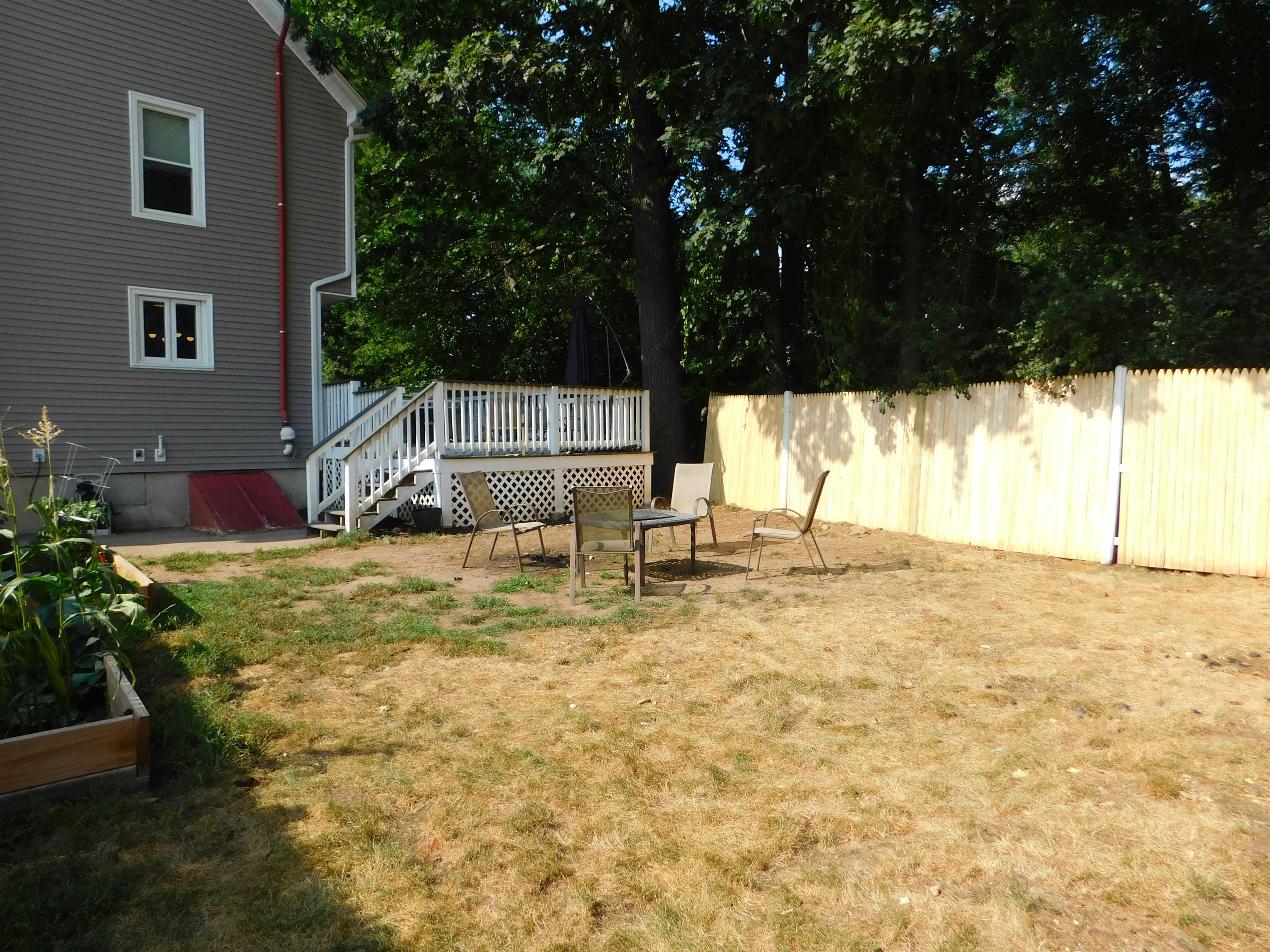 Photo 3 of 35