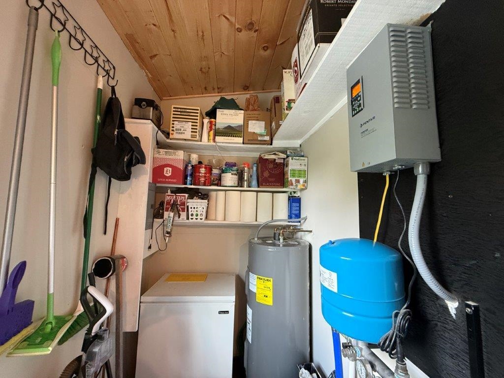 Utility Area 23789851