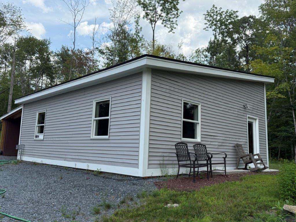 Side Door 23789874