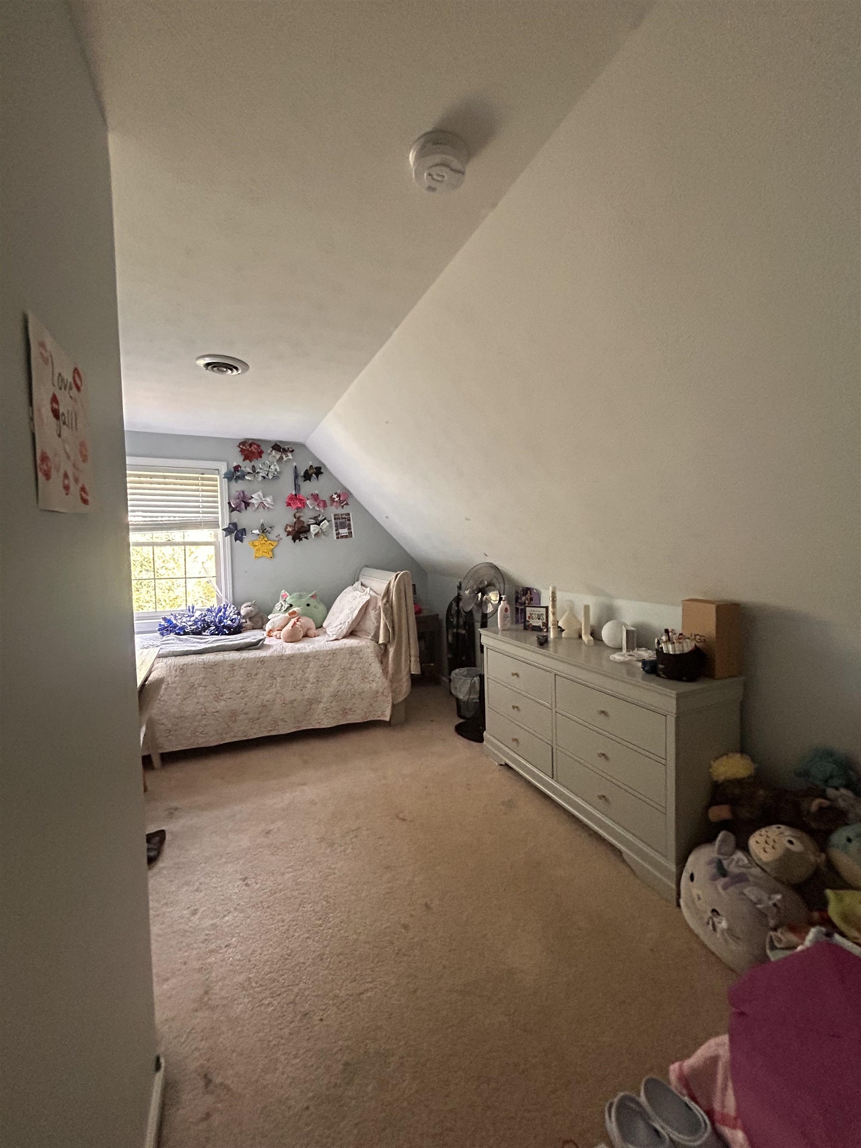 Photo 29 of 44