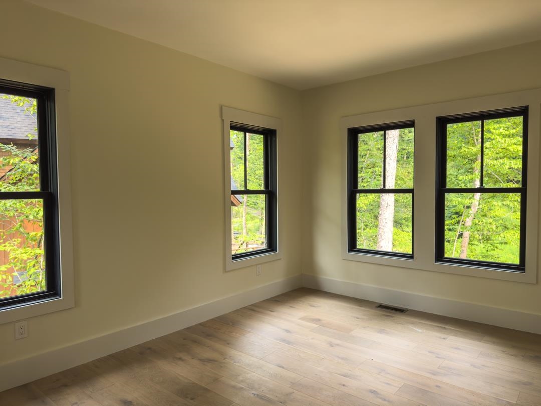 MLS #5054844 image #13