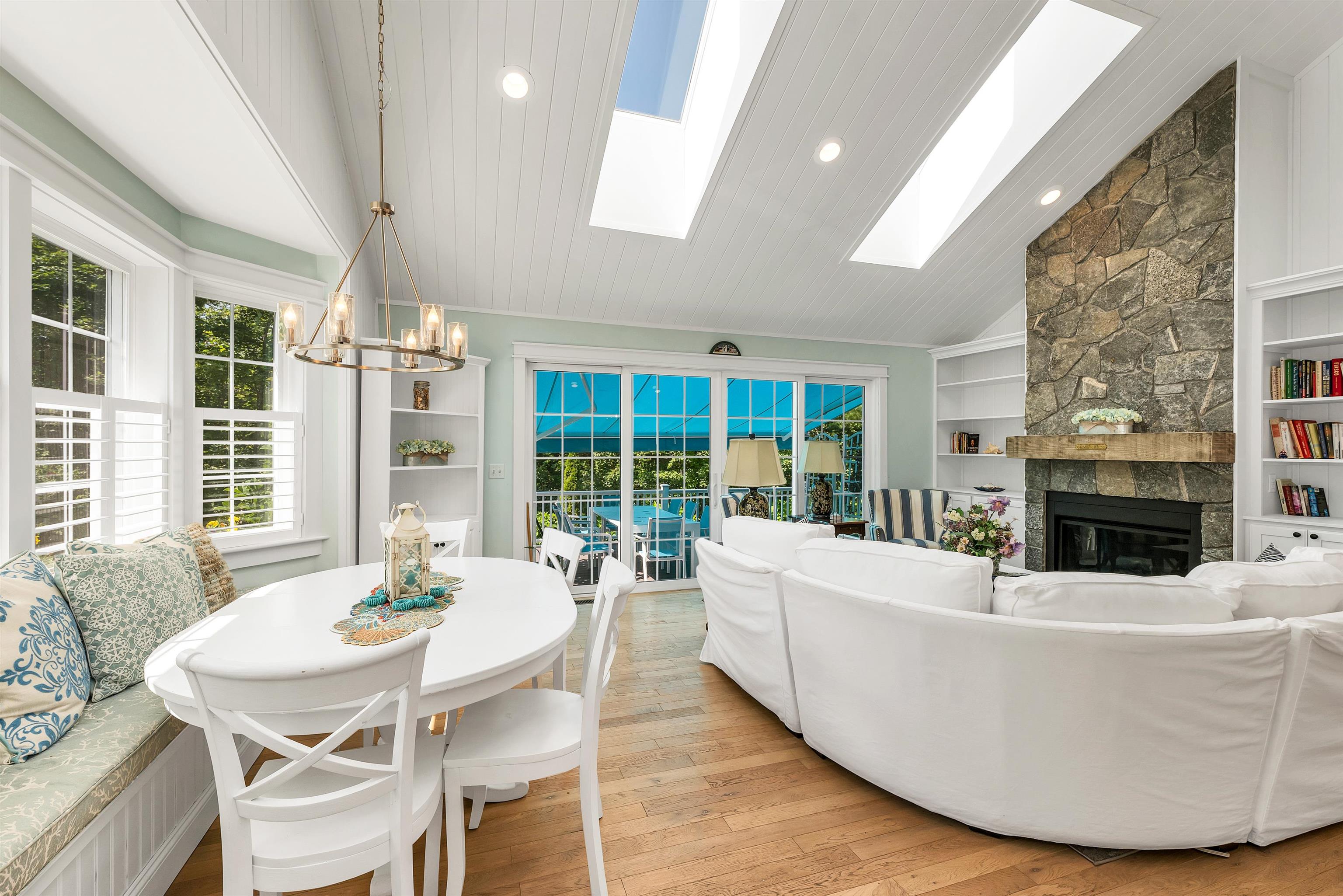 Dining / Living