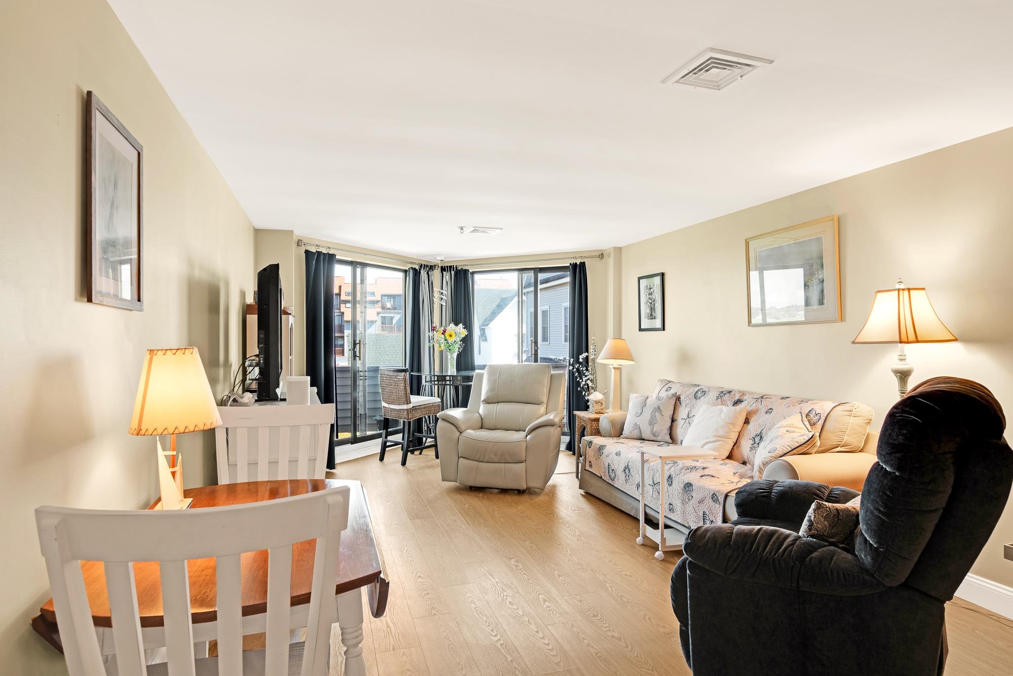 Homes for sale in Hampton, NH | 567 Ocean Blvd #104, Hampton, NH 03842 | MLS# 5055173