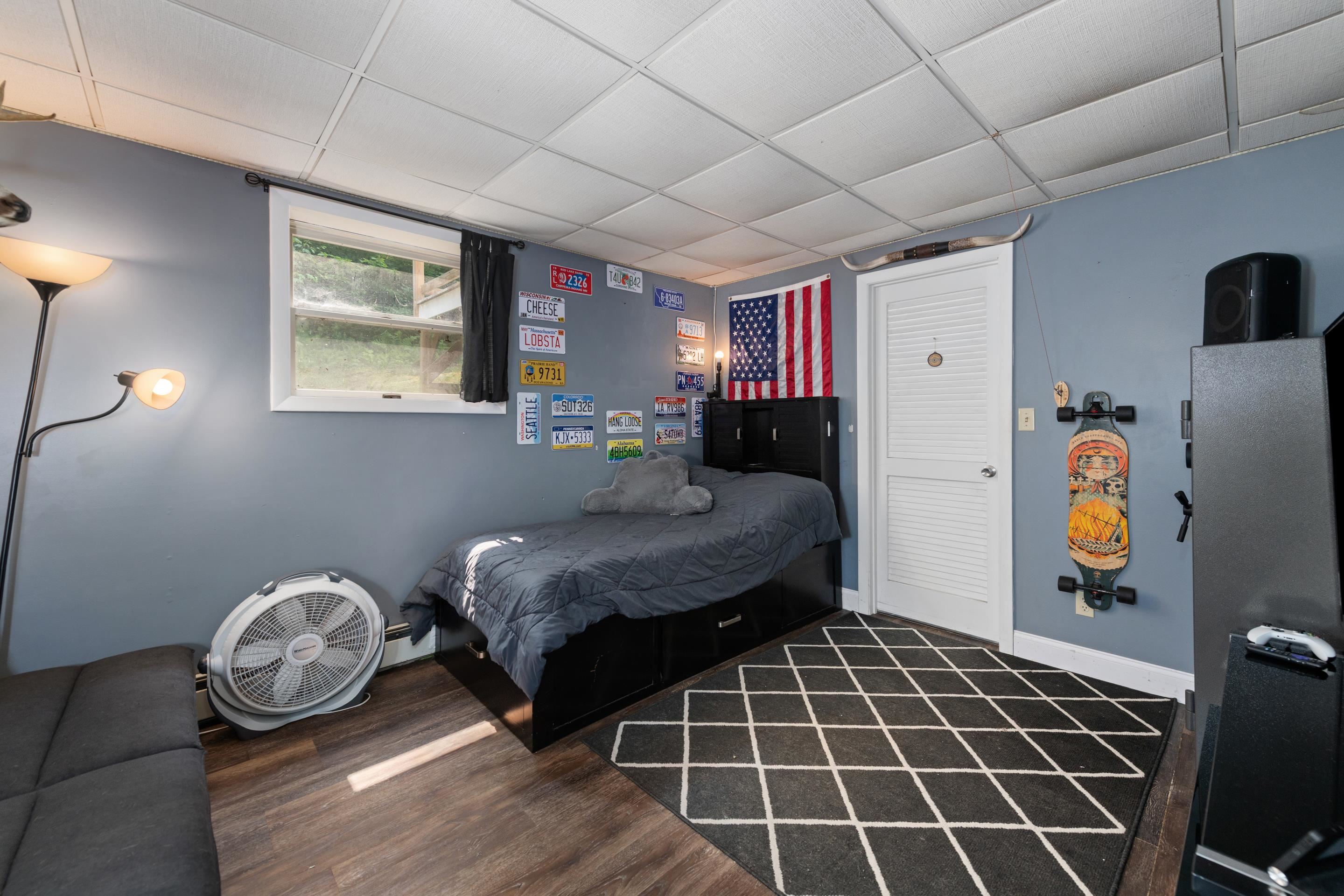 Large 1st floor bedroom