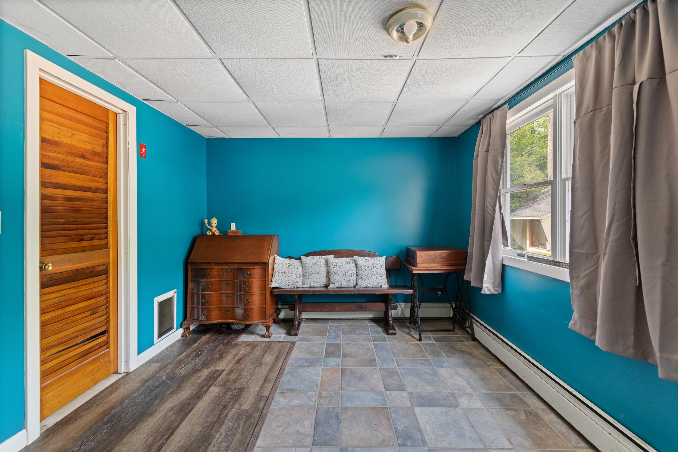 New vinyl plant flooring