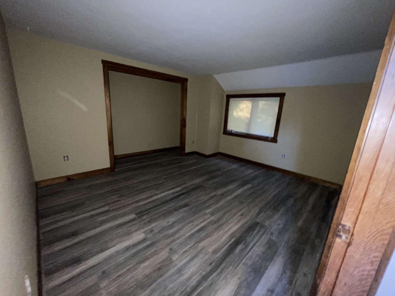 Photo 8 of 19