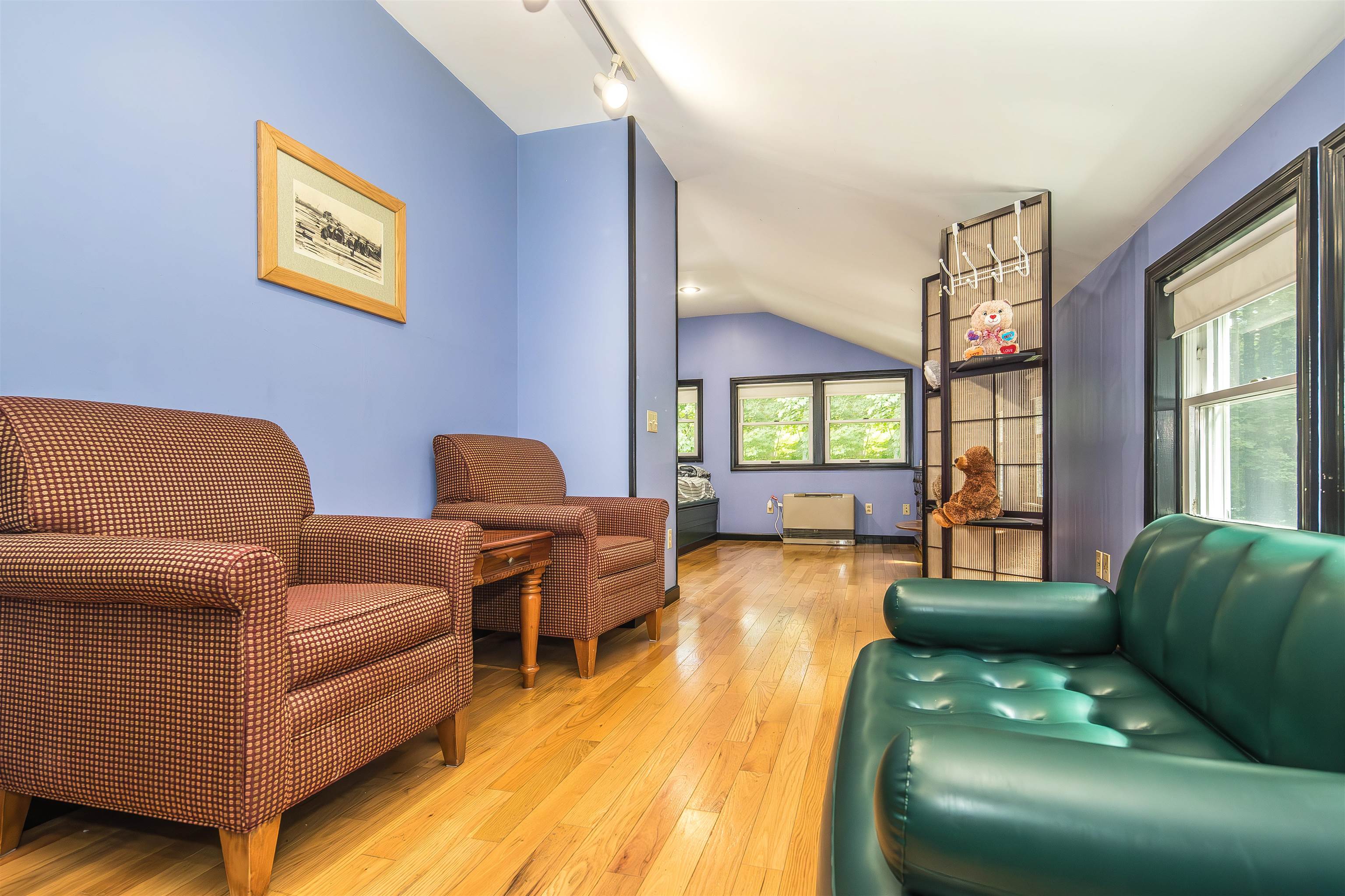 APARTMENT LOFT LIVING AREA