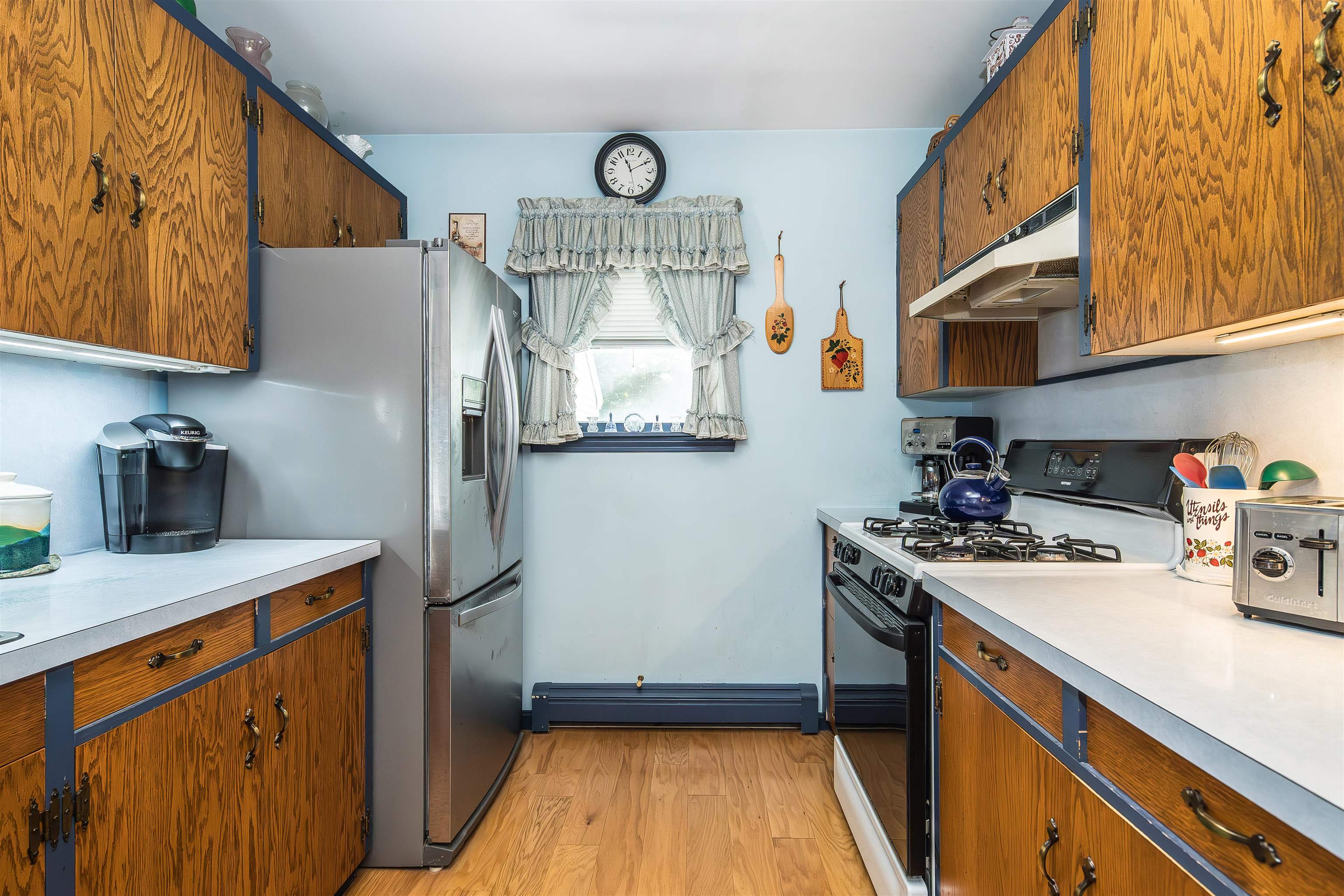 MAIN KITCHEN