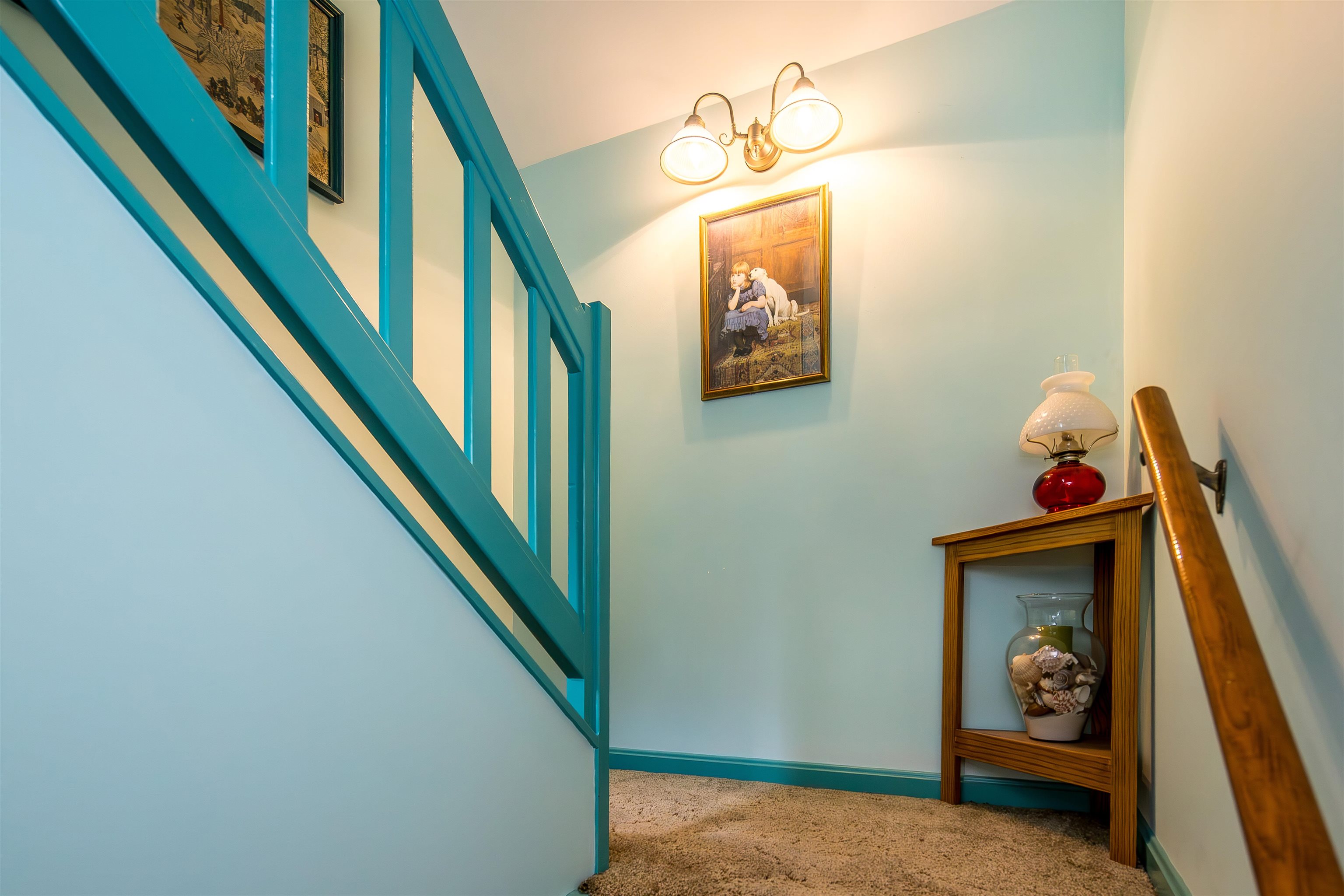 WELCOME UPSTAIRS