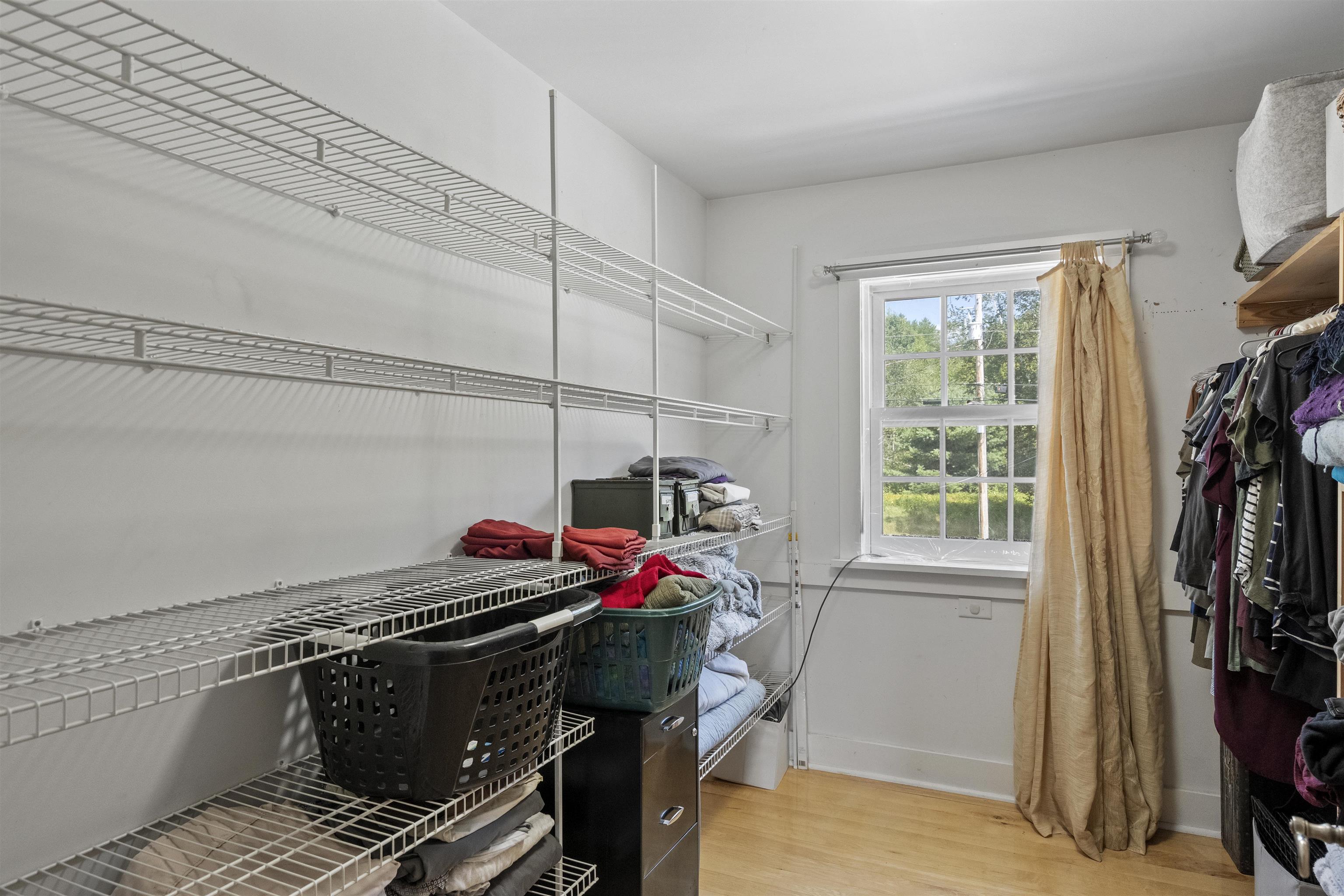 walk-in closet