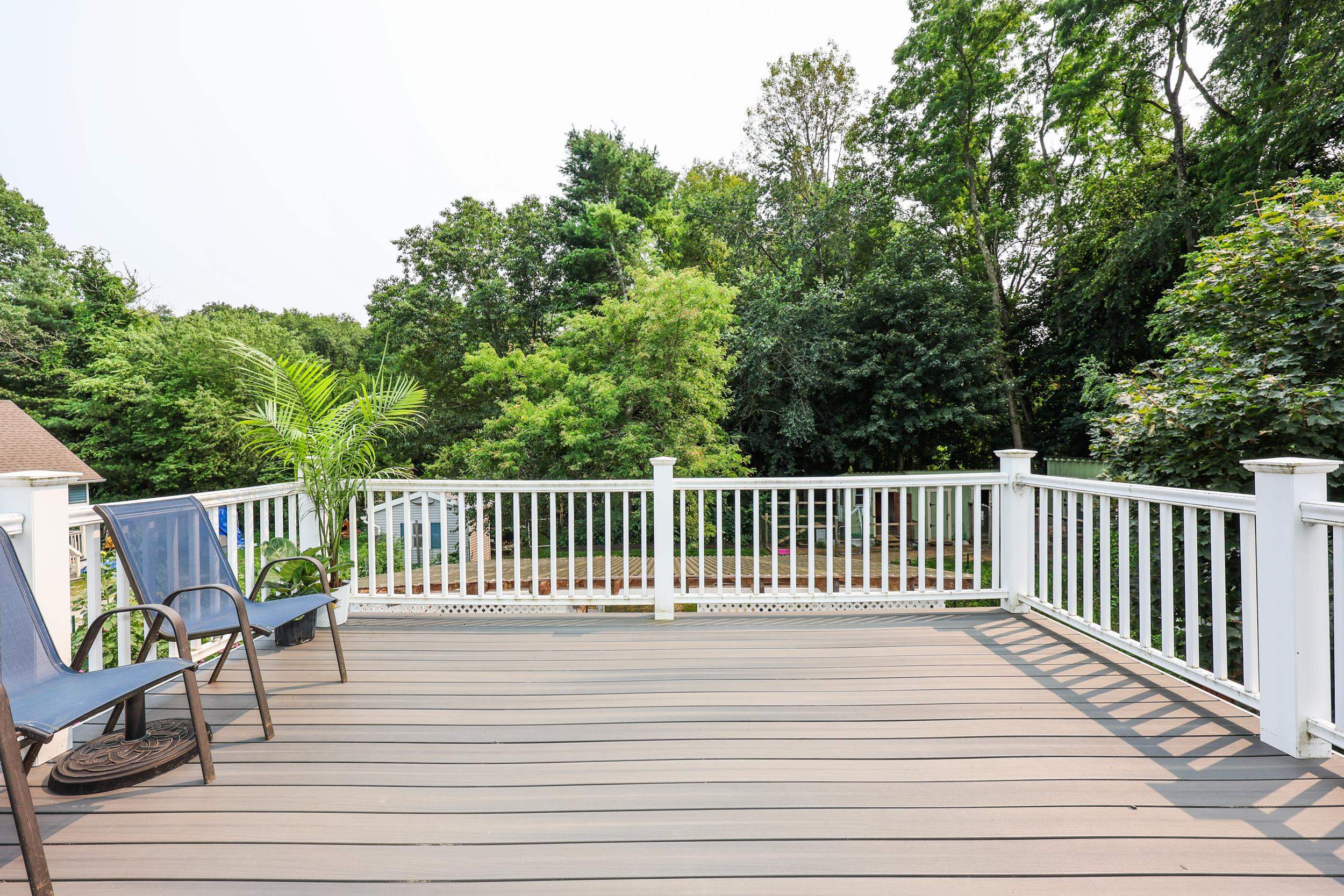 Deck off bonus room