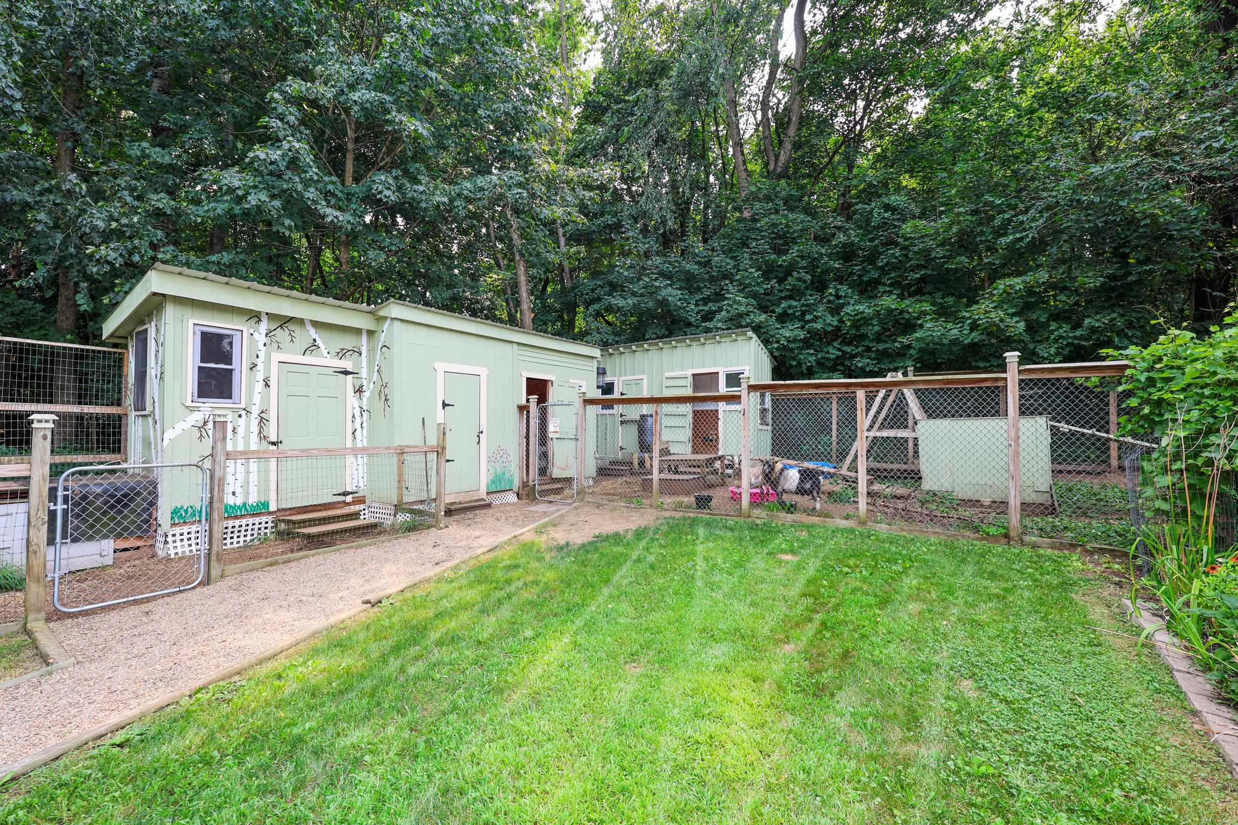 Pet Sheds with fencing