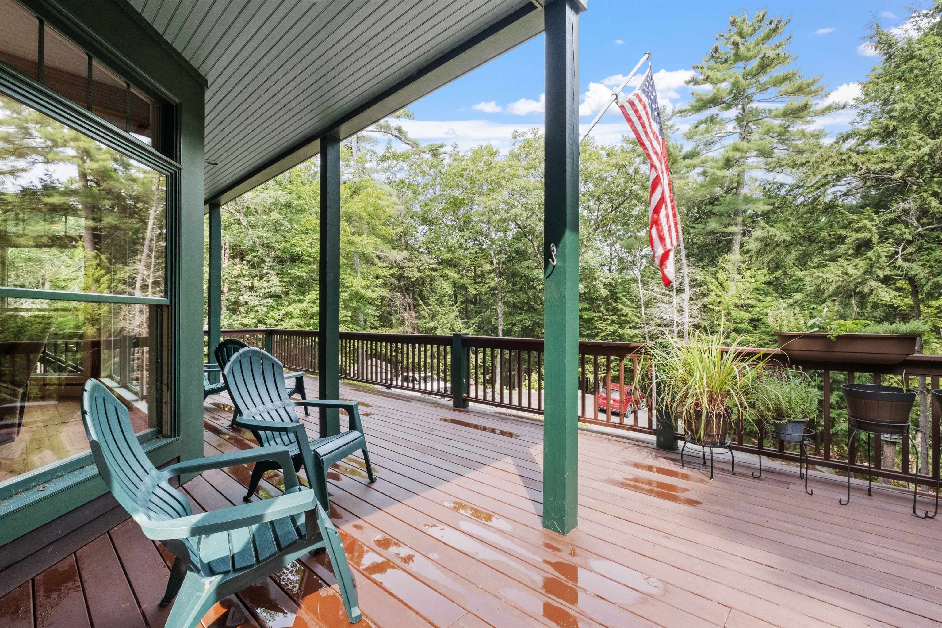Deck covers the entire front of the home-Spacious 23855724