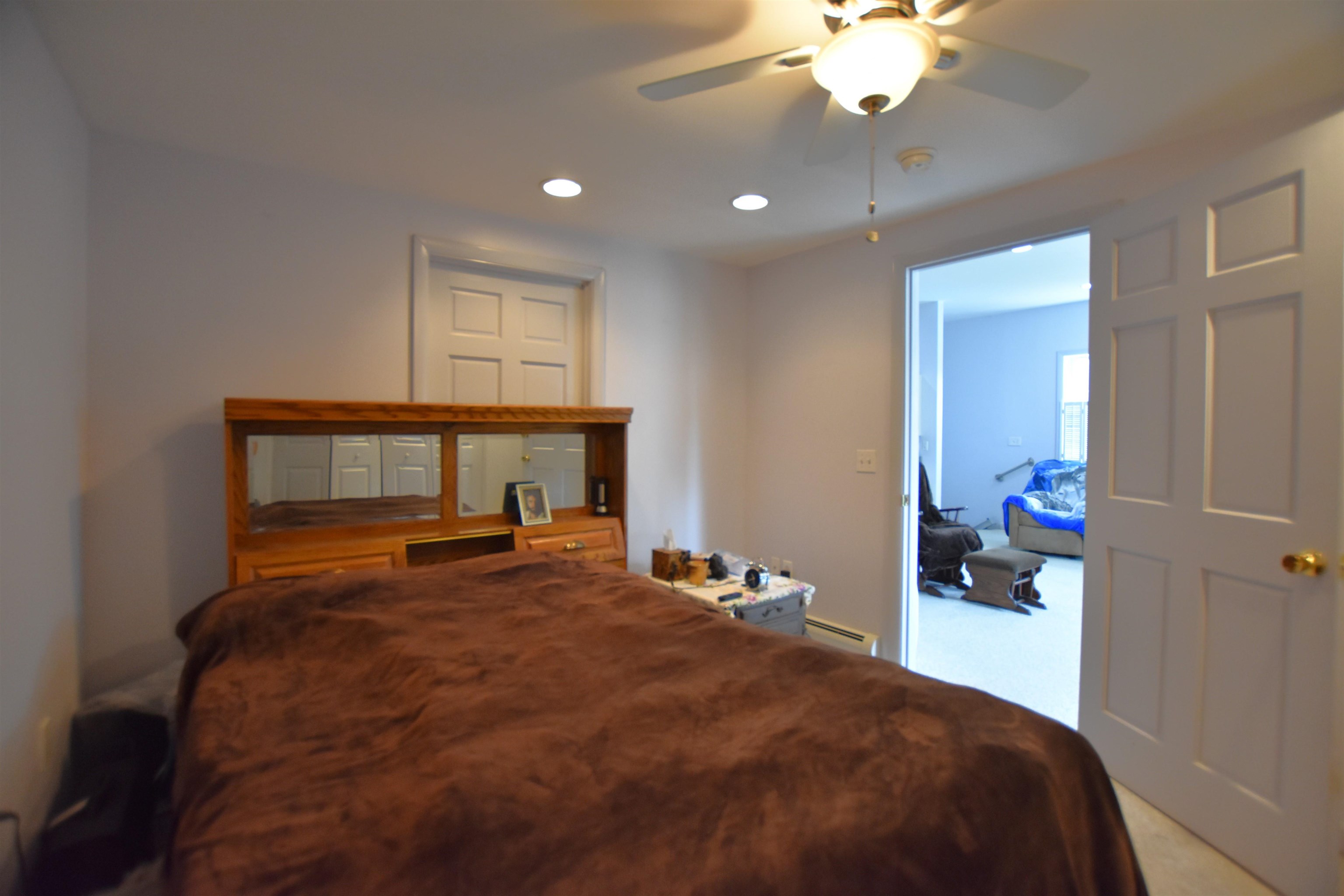 2nd floor in law apt bedroom