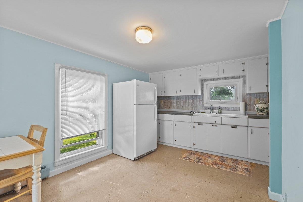second floor cute kitchen!