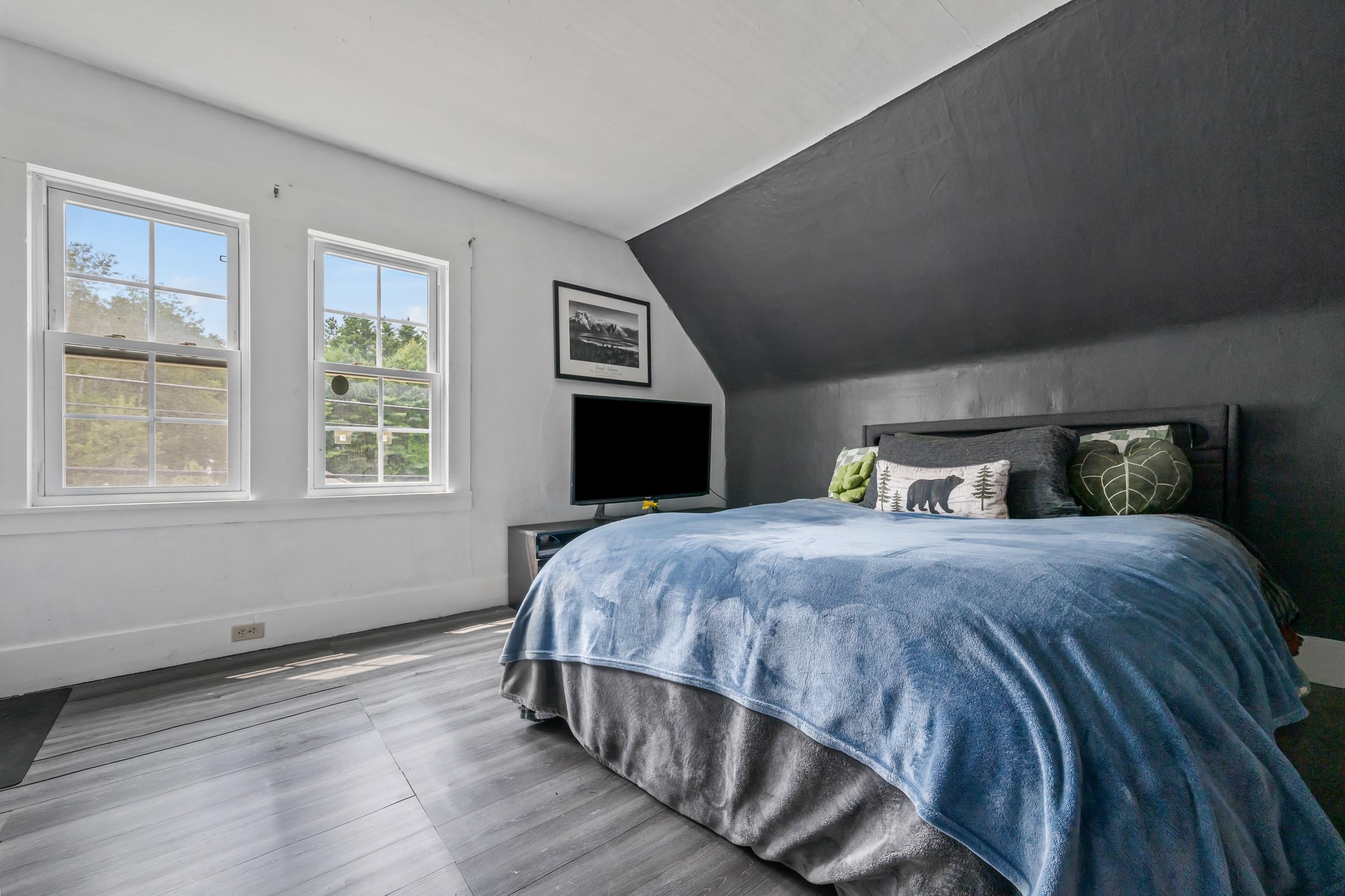 2nd Bedroom upstairs