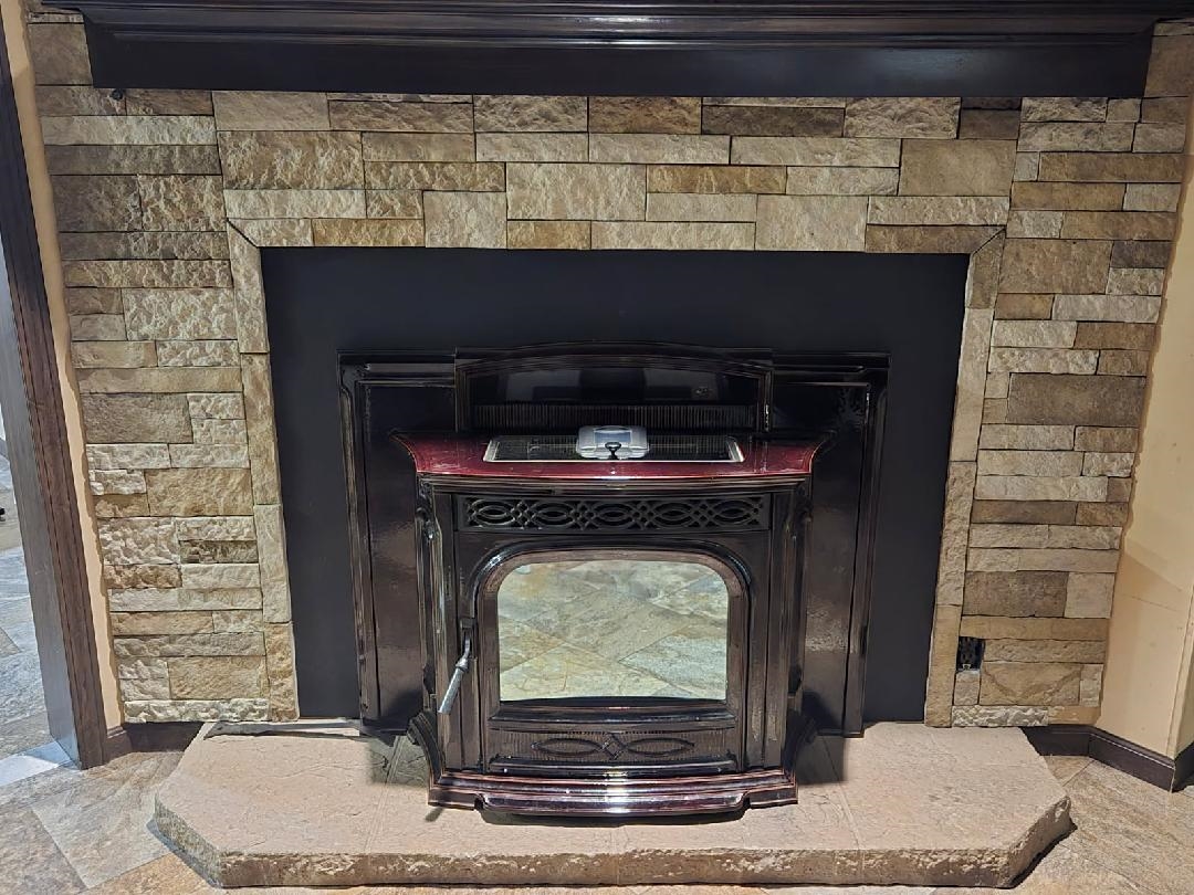 Liv Room stove 23984227