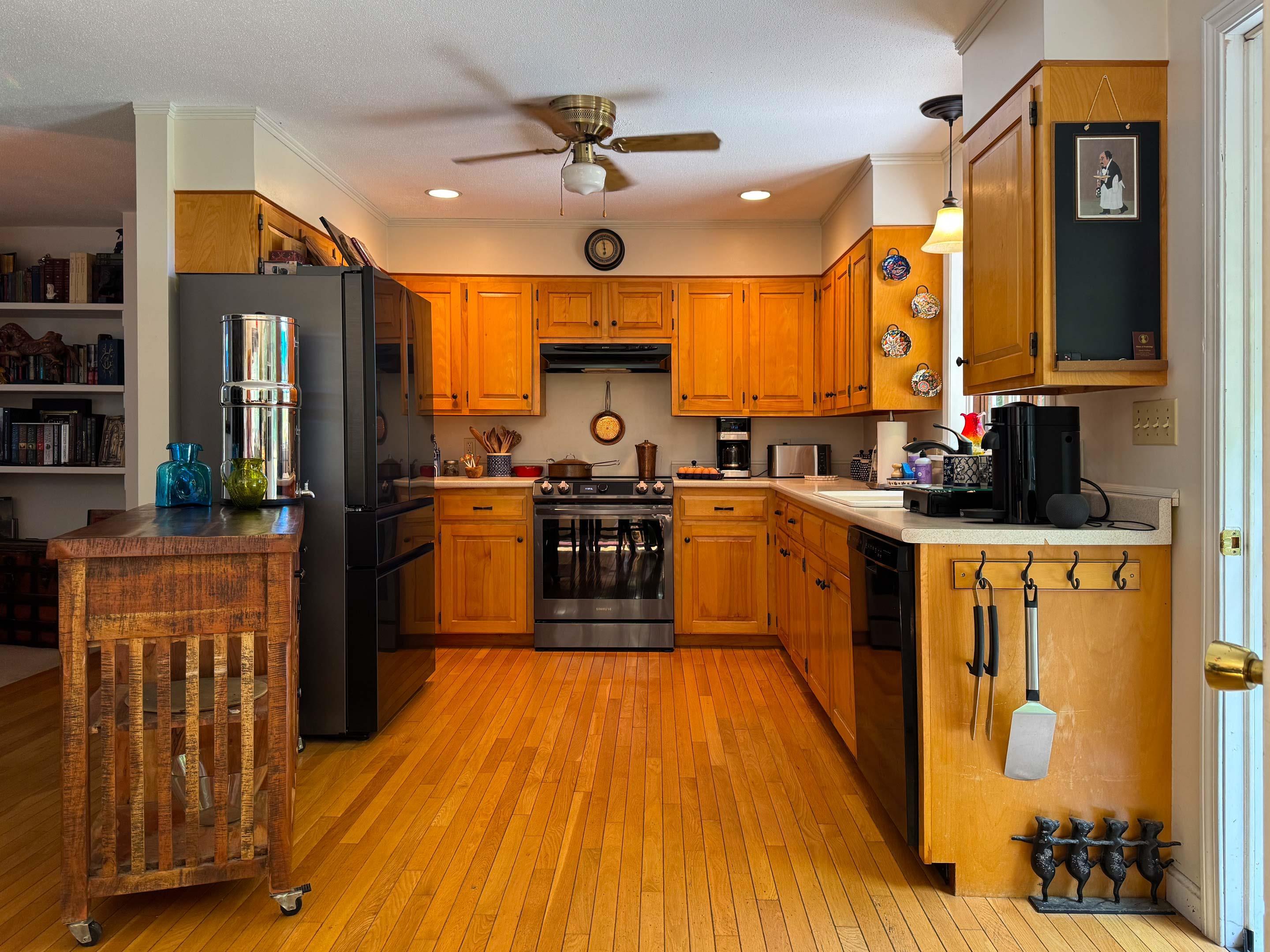 Kitchen 23863691