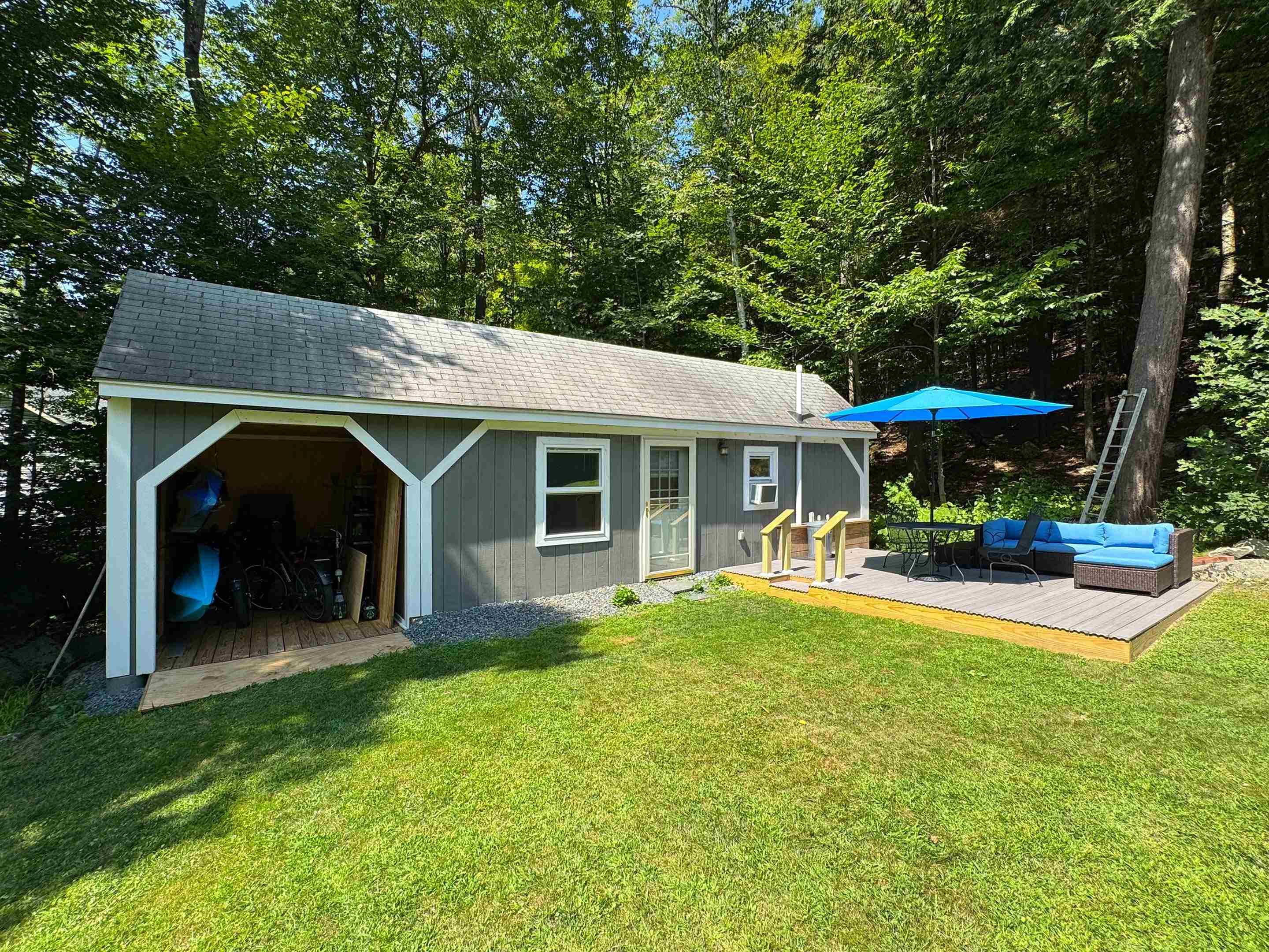 The Cottage 23863675