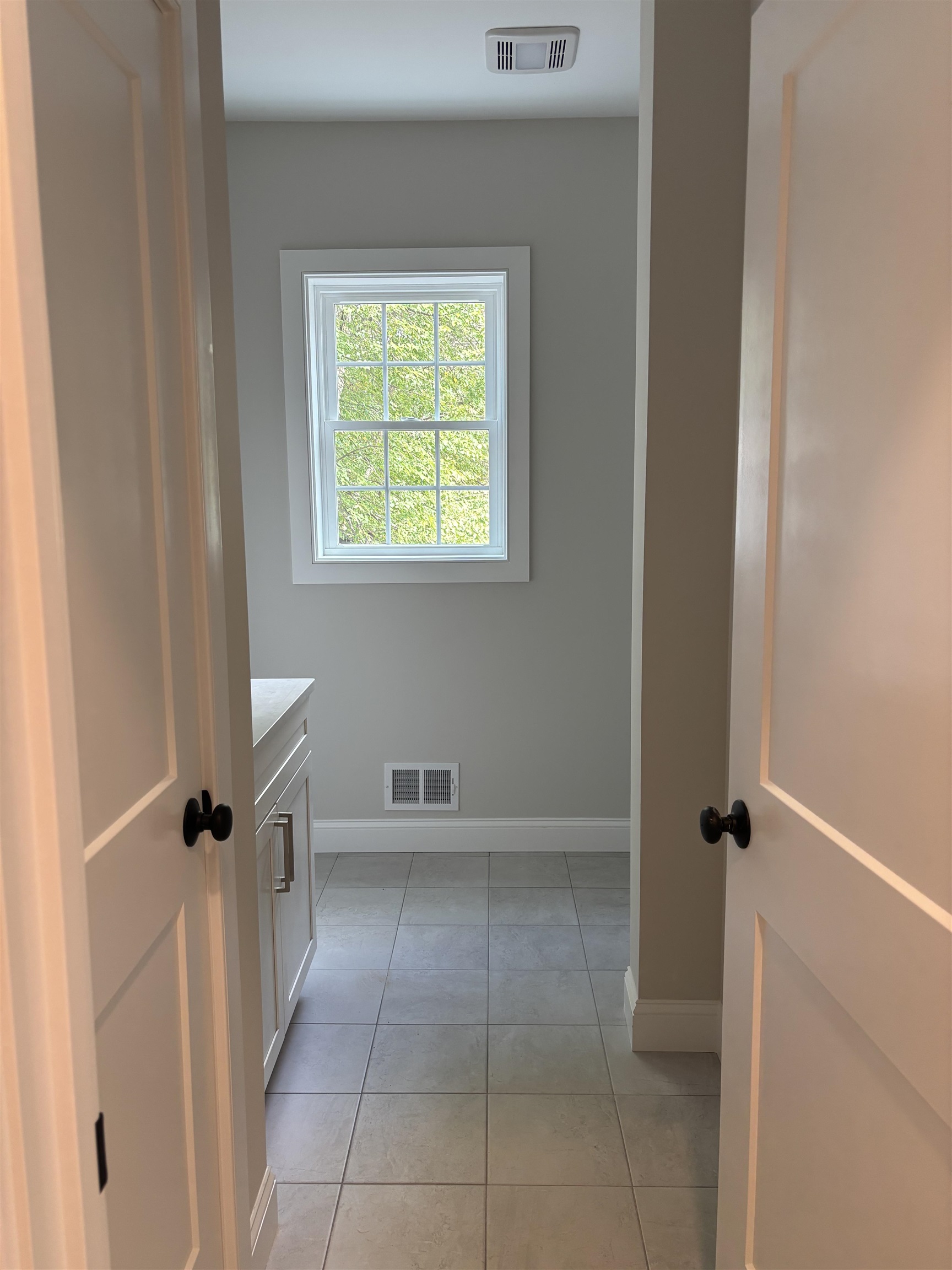 Photo 15 of 40