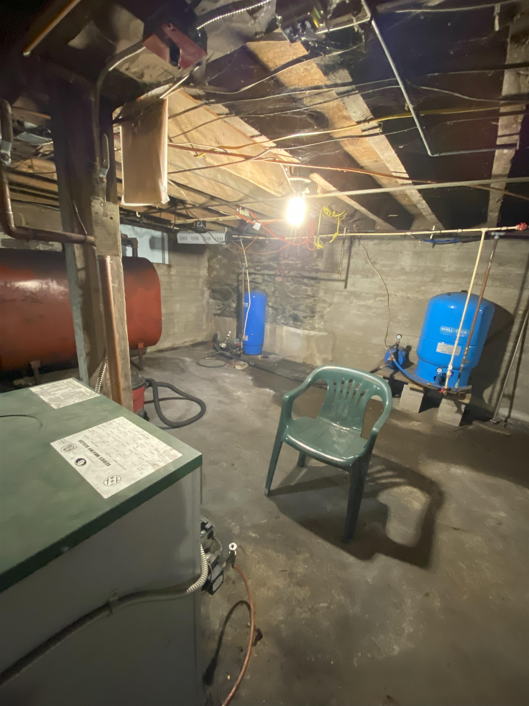 Drilled Well (Small tank), Shallow Well (Large tank)