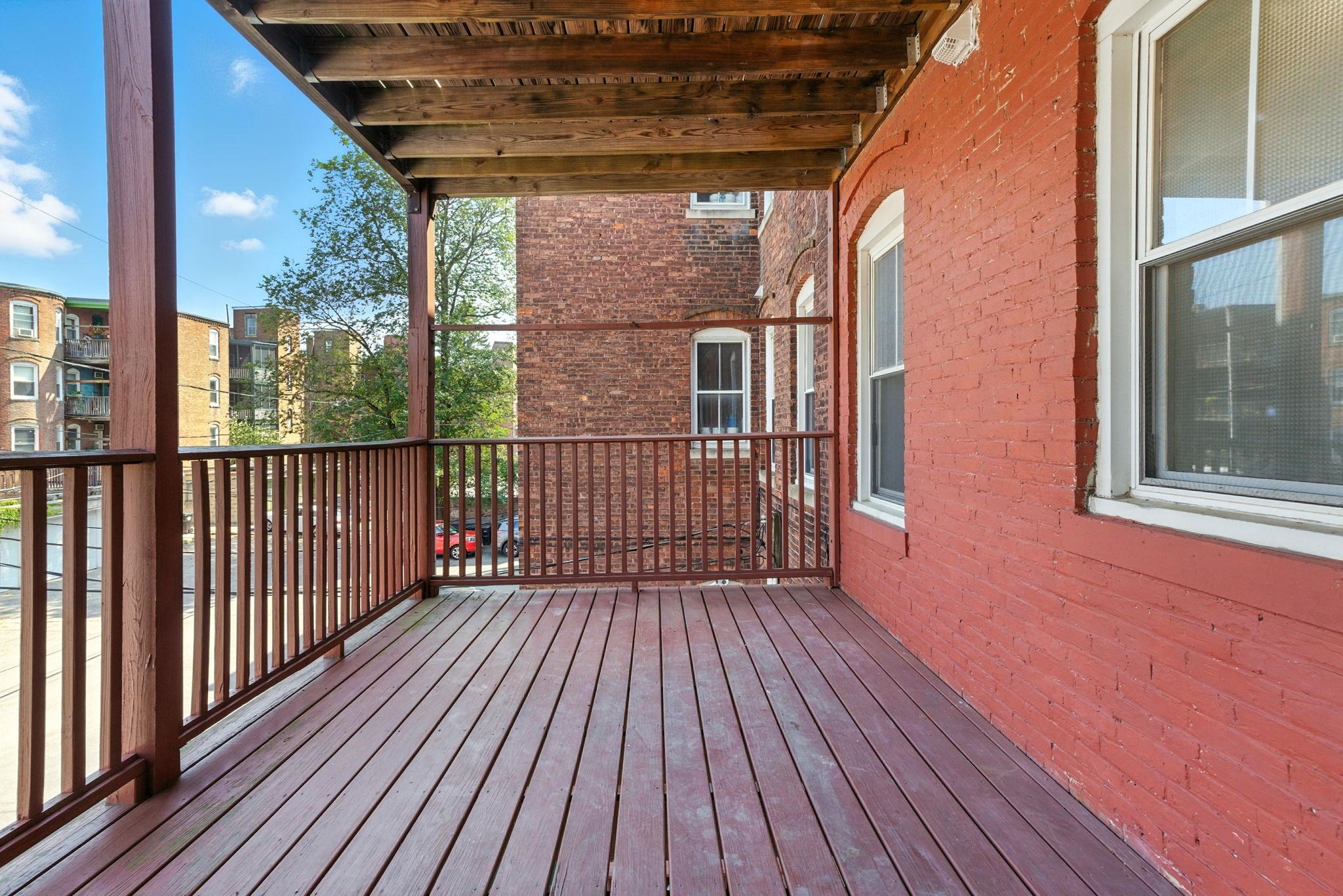 Homes for sale in Brookline, MA | 17 Strathmore Rd #2, Brookline, MA 02445 | MLS# 5056197