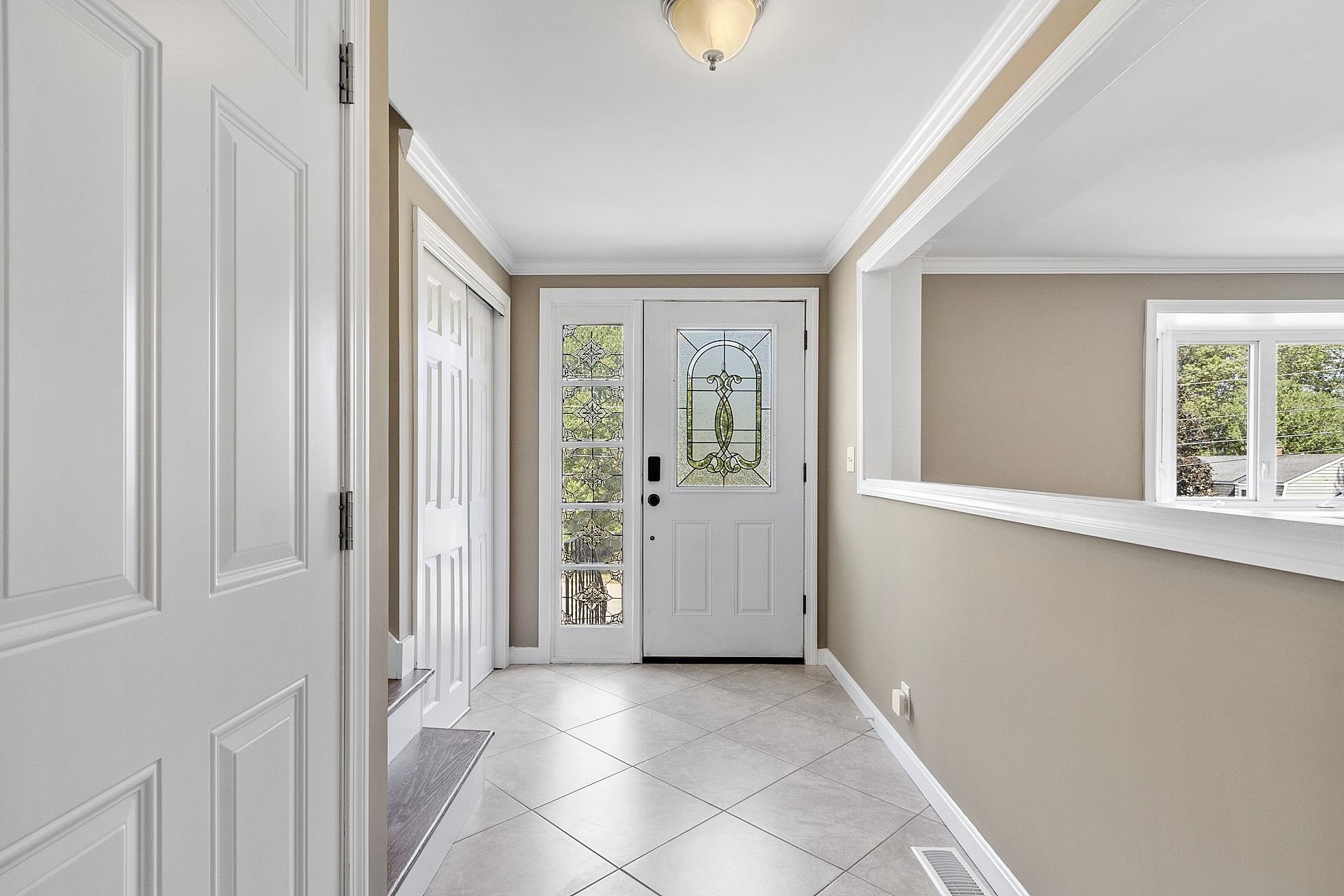 Front Hall 23870681