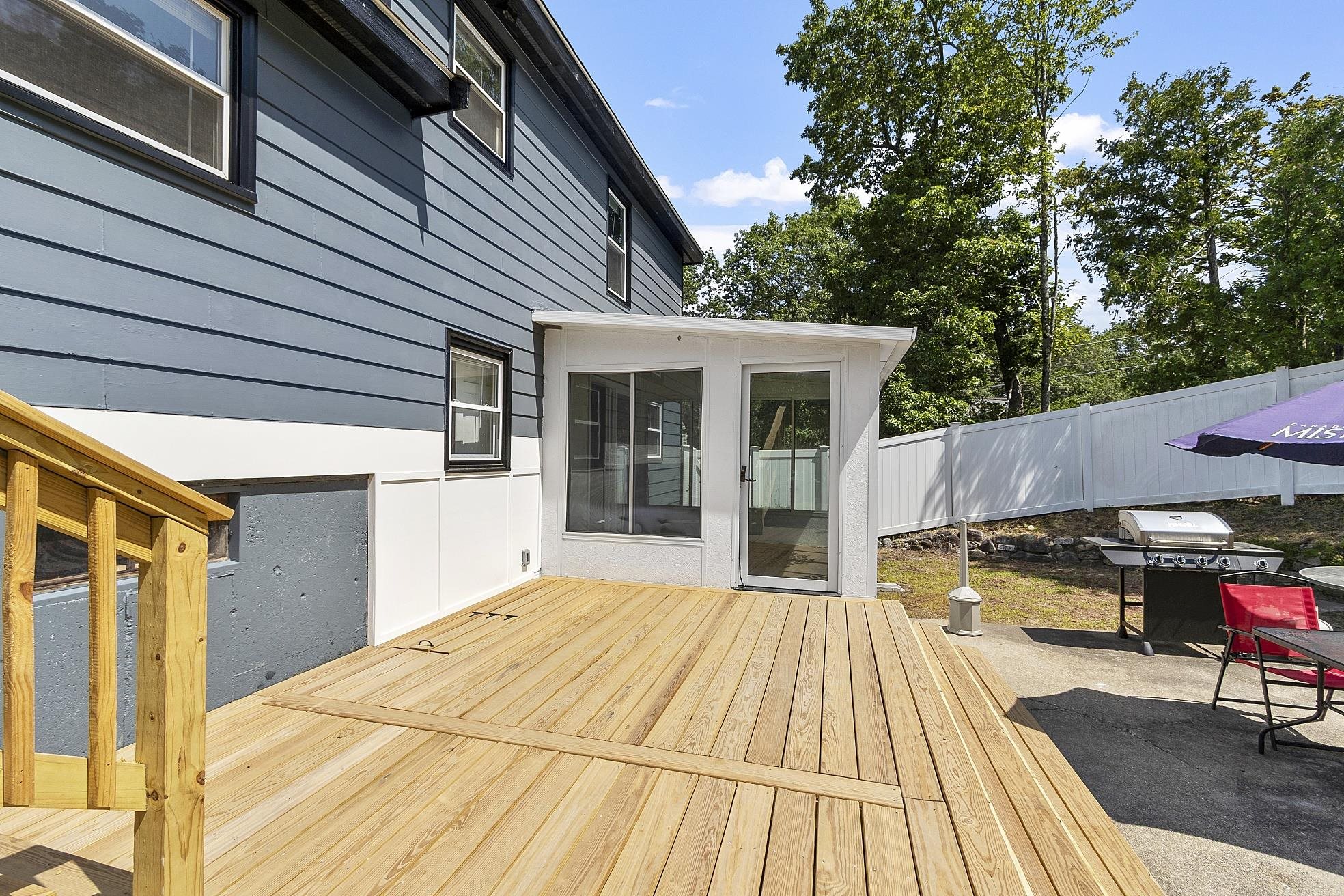 Deck 23870710