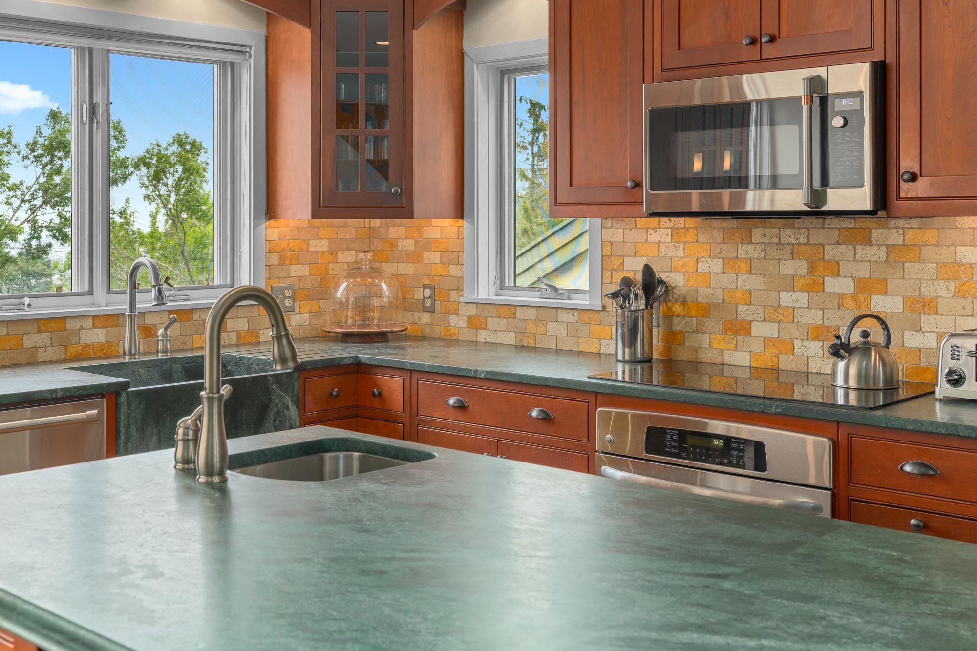 Homes for sale in Stratton, VT | 51 Village Square, Stratton, VT 05155 | MLS# 5056927