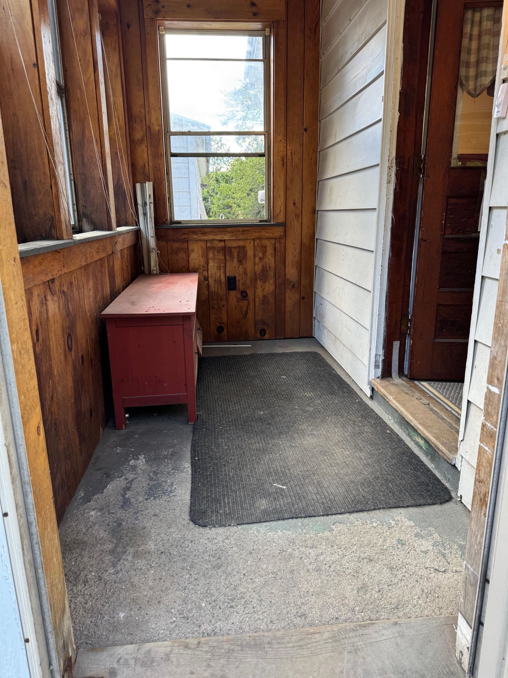 Front porch entryway