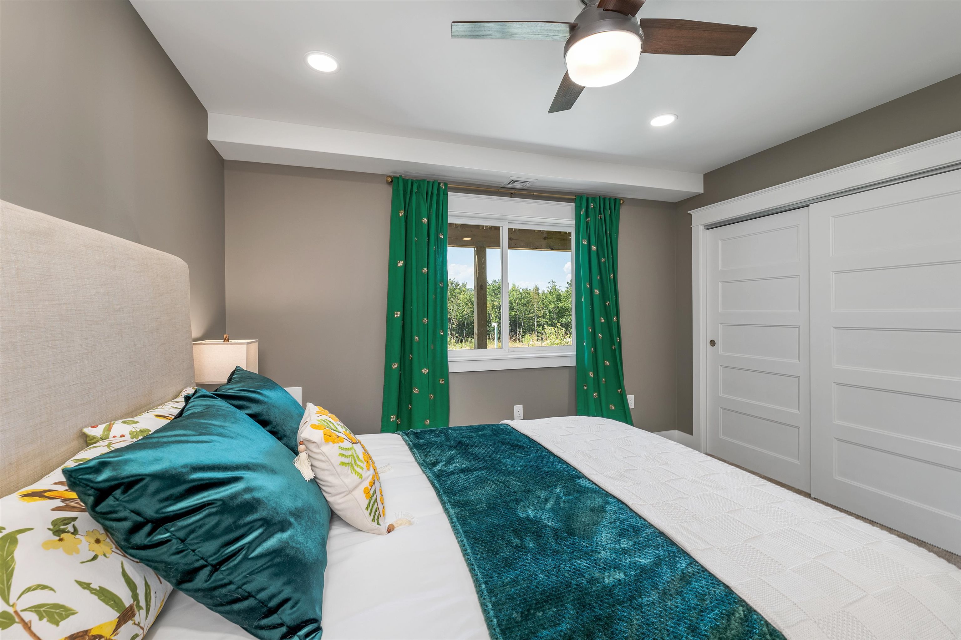 Lower level bedroom 2