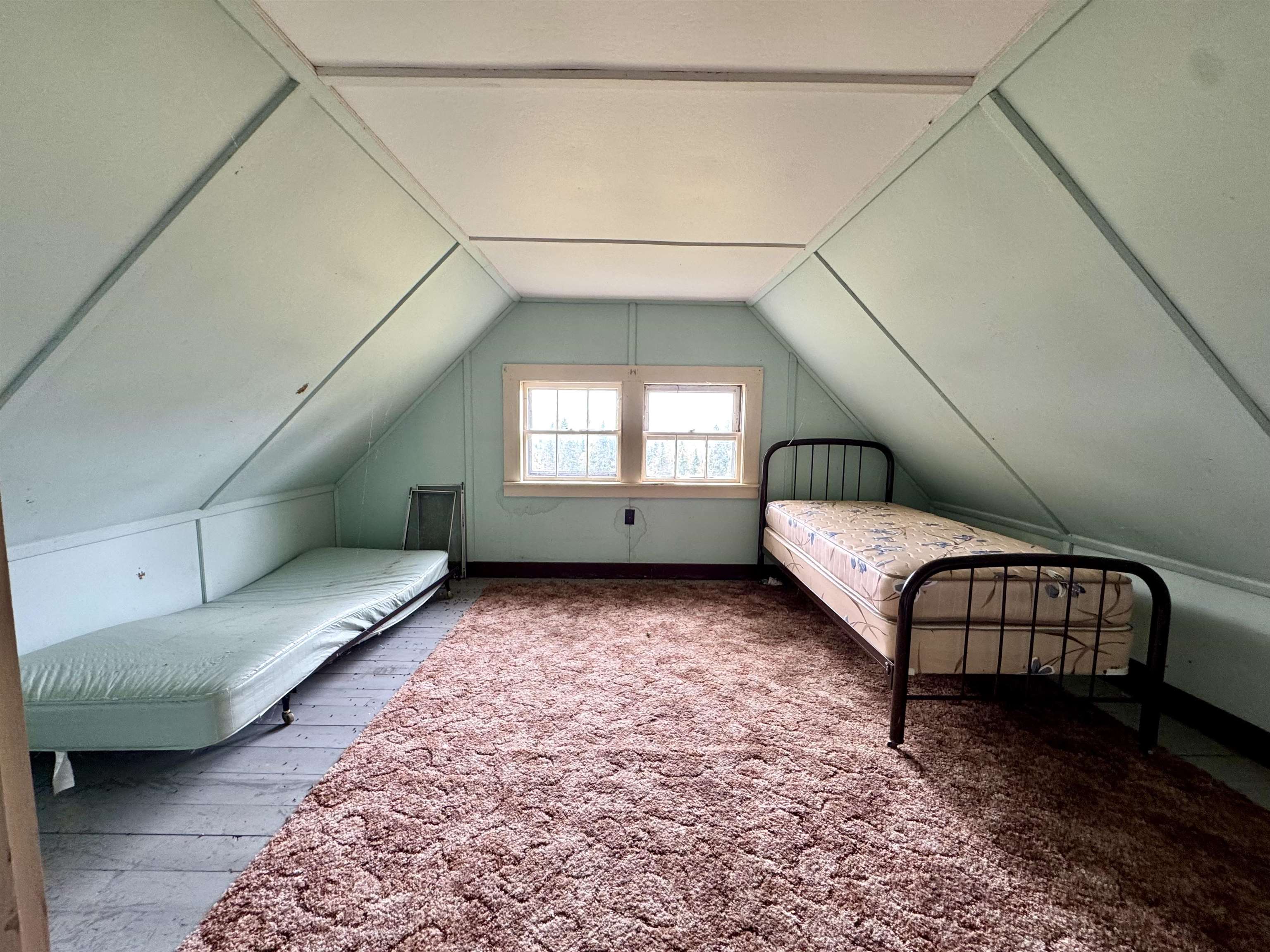 Homes for sale in Pittsburg, NH | 38 Lost Horizon Rd, Pittsburg, NH 03592 | MLS# 5057096