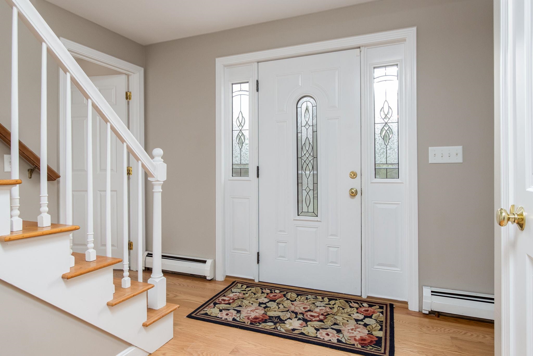 North side entry foyer