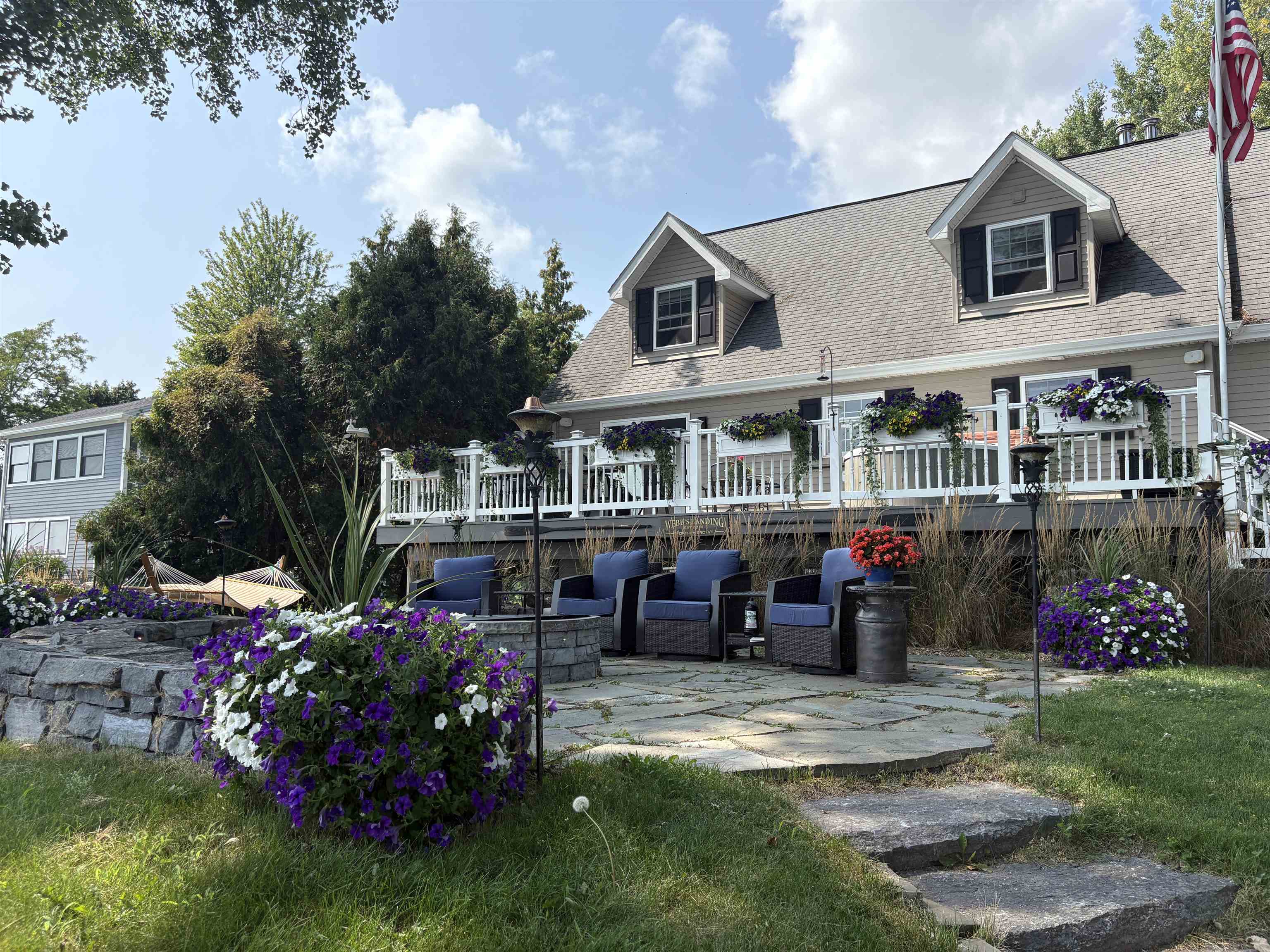 Homes for sale in North Hero, VT | 480 Lakeview Dr, North Hero, VT 05474 | MLS# 5057244