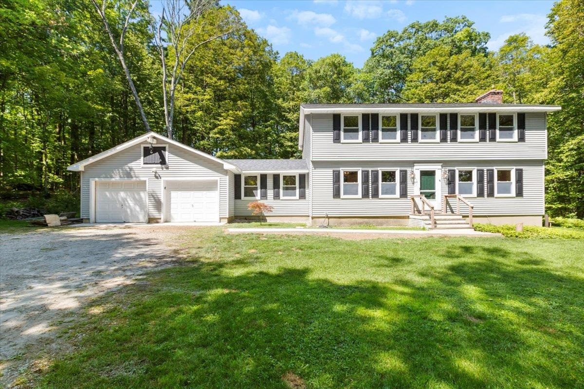 Homes for sale in Manchester, VT | 392 Powderhorn Rd, Manchester, VT 05255 | MLS# 5057453