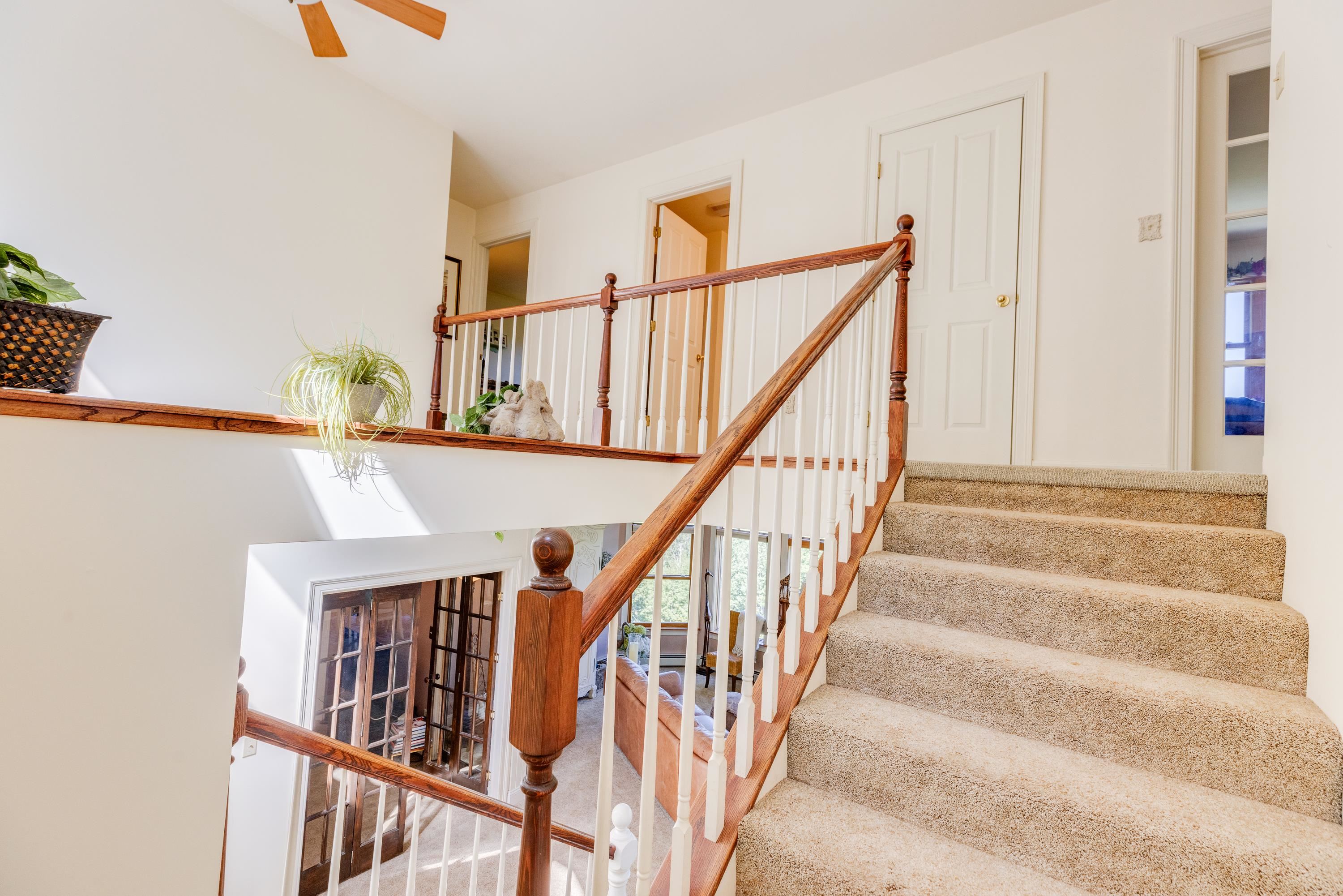 and the wide staircase...3 bedrooms and a loft nook