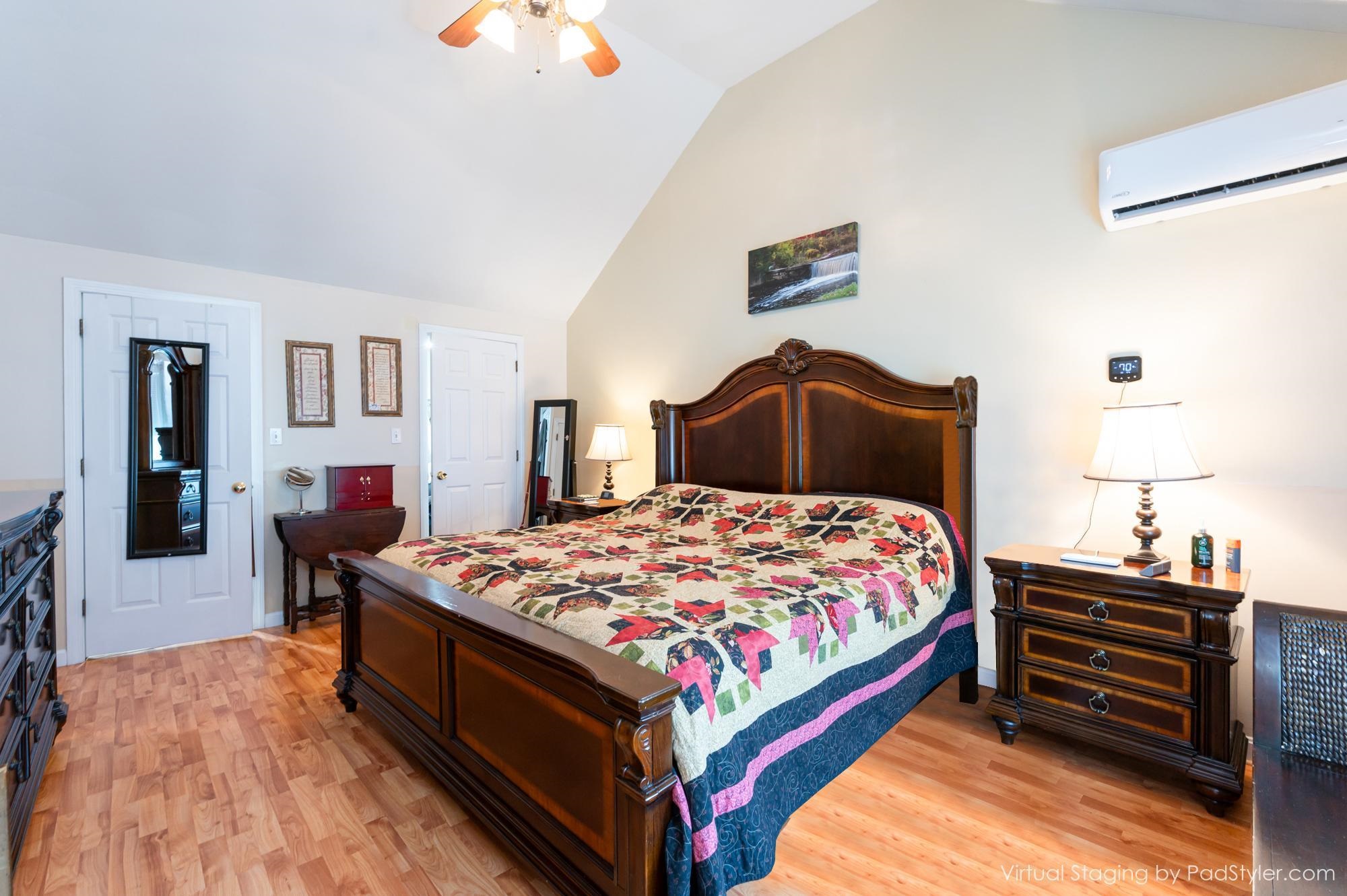 Primary Bedroom w/2 Walk-in Closets