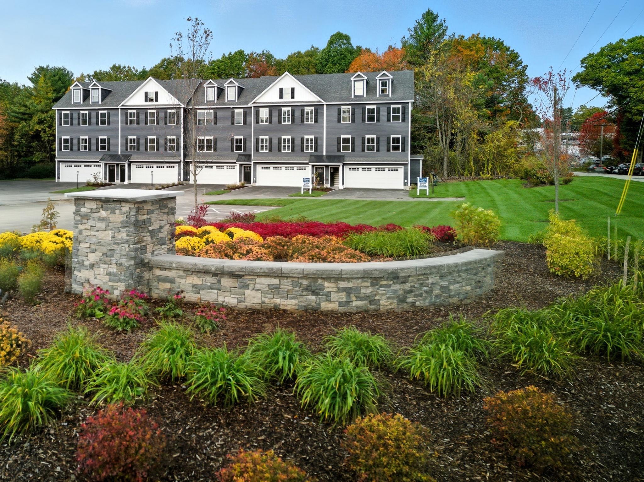 MLS 5057839: 8 Elise Avenue-Unit Lot 4, Londonderry NH