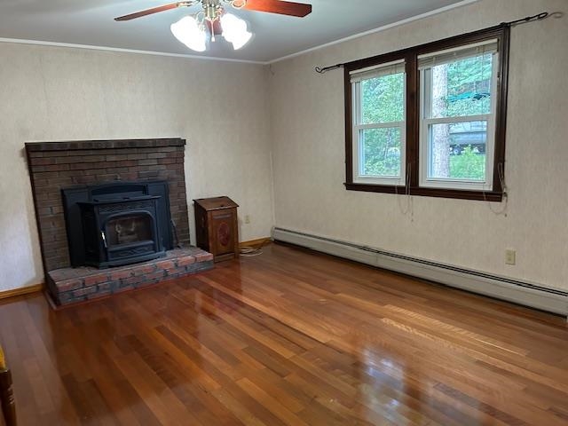 Photo 11 of 42