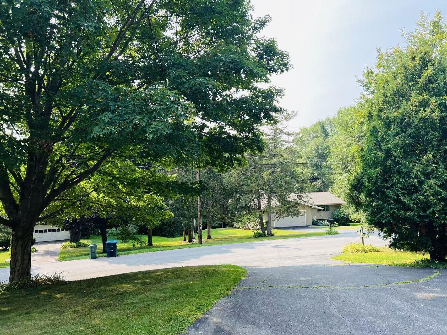 Homes for sale in Shelburne, VT | 303 Pinehurst Dr, Shelburne, VT 05482 | MLS# 5057971