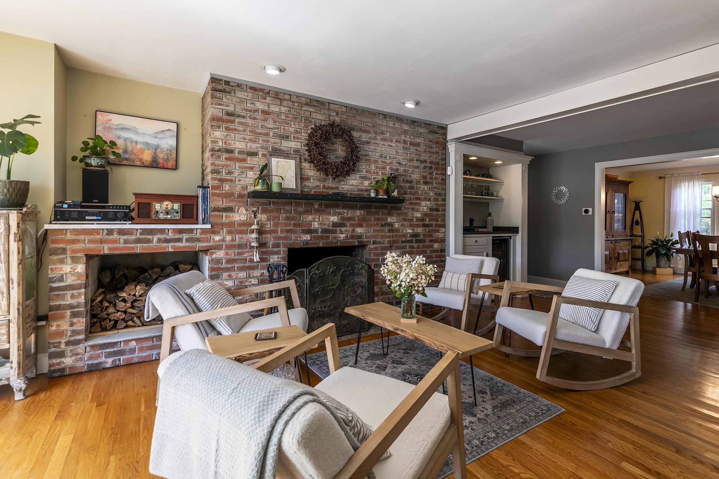 Sitting area in Kitchen
